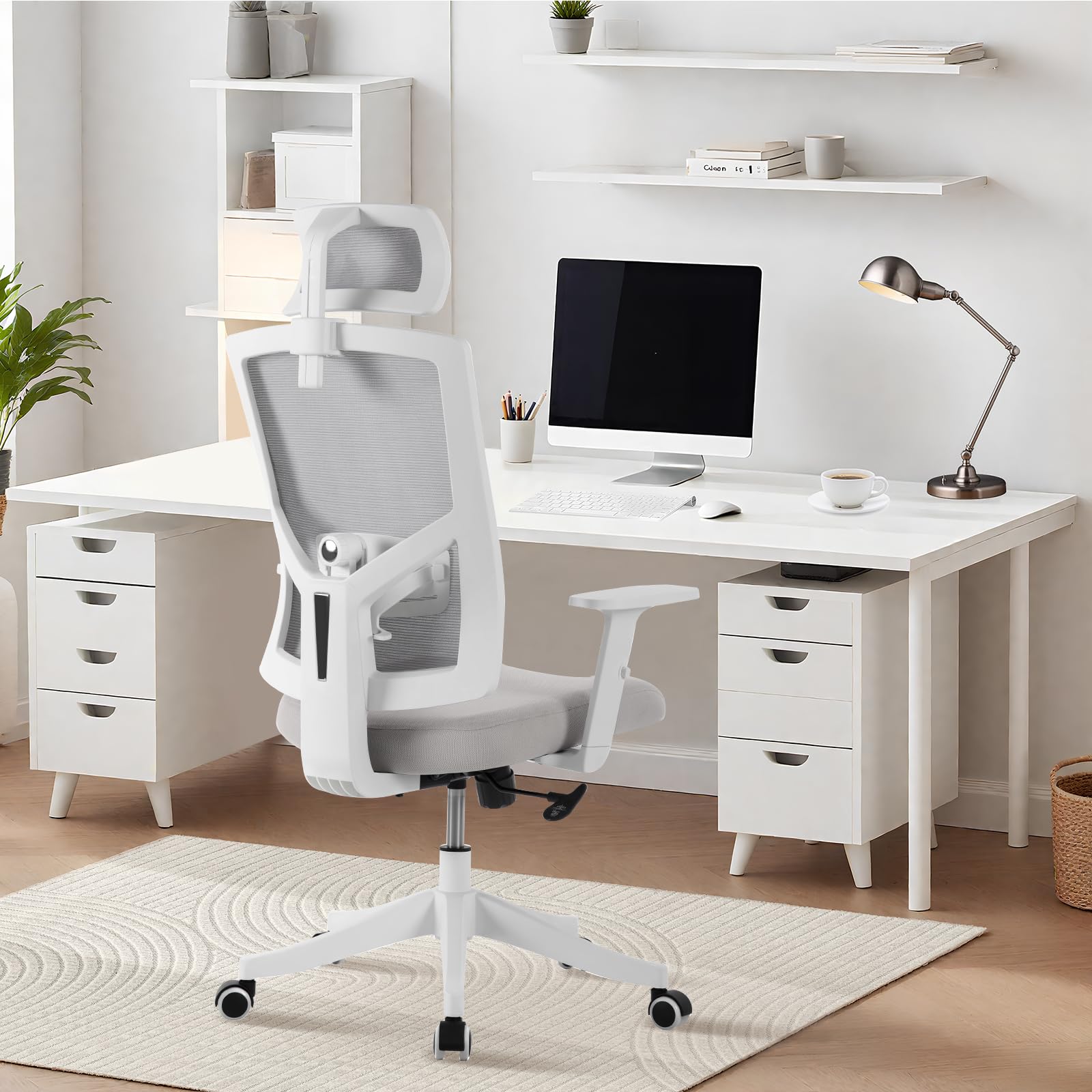 Silla de Oficina ergonómica de Respaldo Alto – Malla Transpirable – Reposacabezas y Soporte Lumbar Ajustables – Brazos abatibles – Respaldo reclinable y Base giratoria – Marco Blanco/Malla Gris