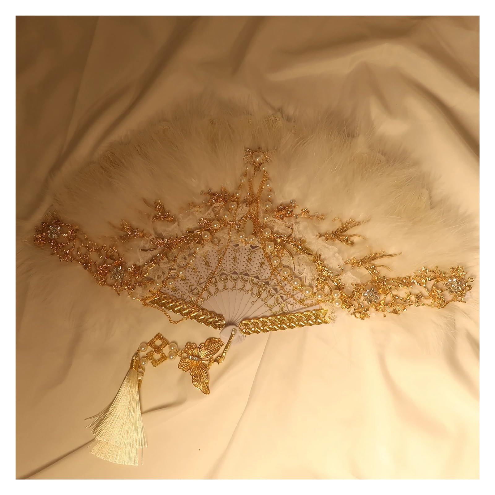 Wentylator składany Wachlarz z piór Taniec Qipao Spacer Pokaz Składany wentylator Retro Retro Hanfu Wróżka Koronka Dekoracja Ornament Wachlarz Piór Składany Wachlarz Ręczny(White)
