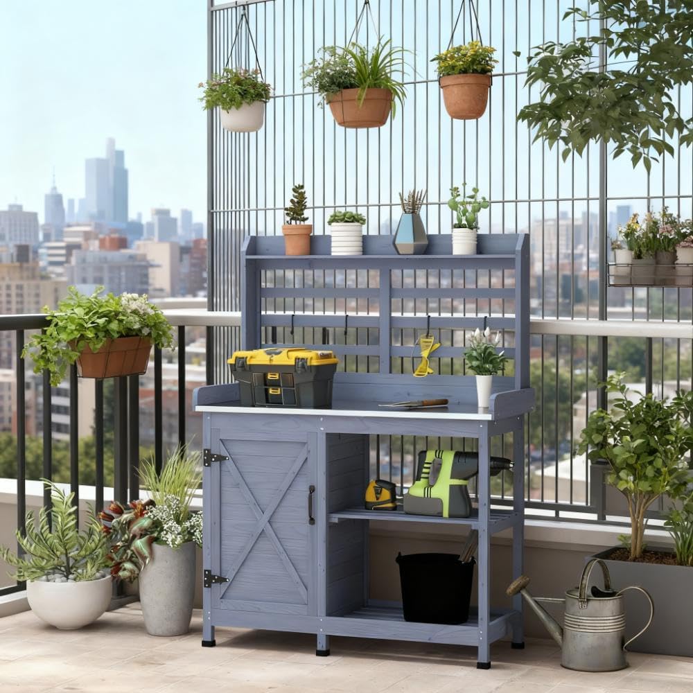 Easy to Clean Wooden Potting Bench