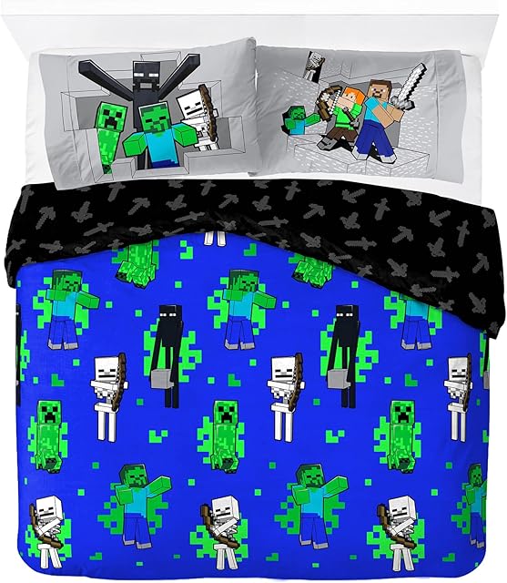 Jay Franco Minecraft Fight Back 100% Cotton Double Duvet Cover Set - Includes 2 Pillowcases