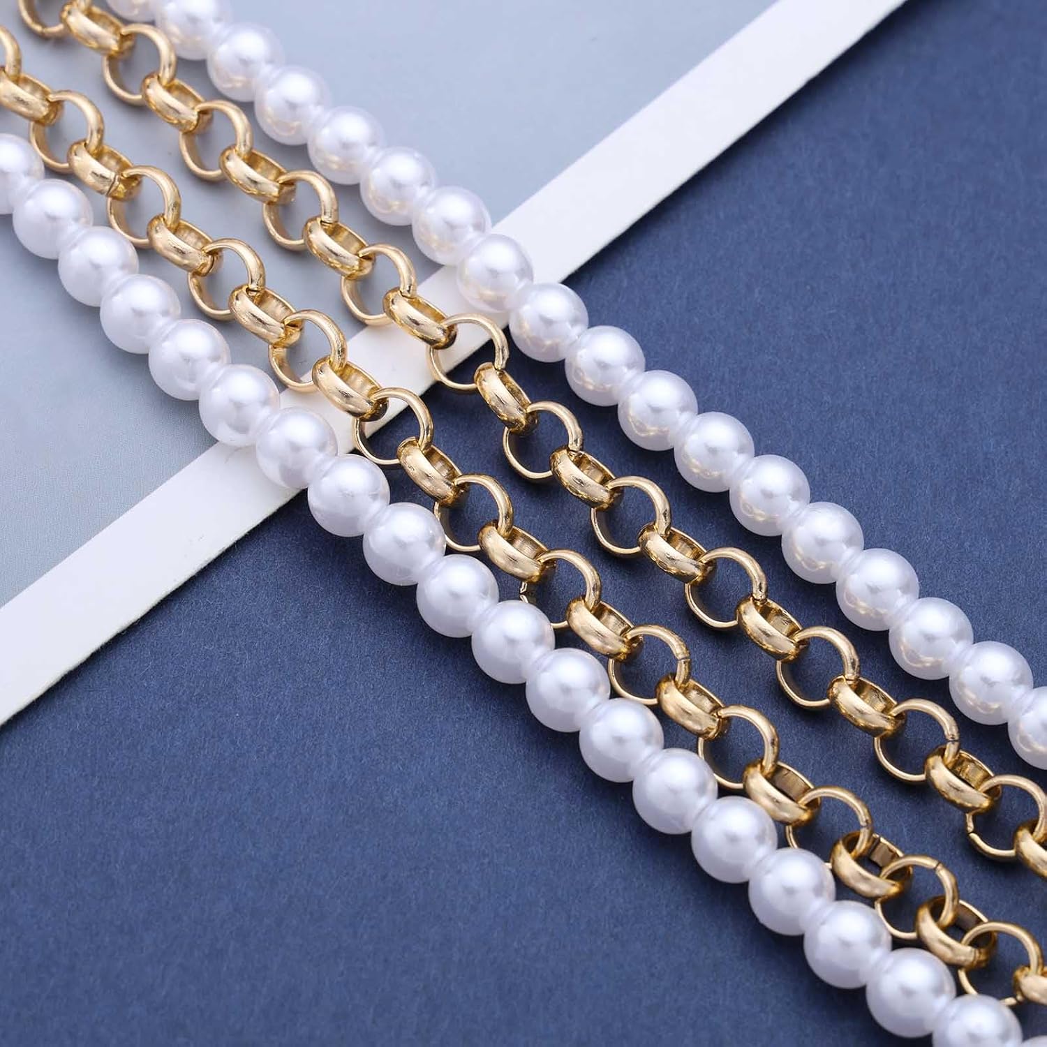 Boho Layered Pearl Chain Necklace Chunky Curb Link Chain Necklace Round Pearl Beaded Necklace Vintage Pearl Collar Necklace Pearl Wedding Necklace Jewelry for Women - Image 6