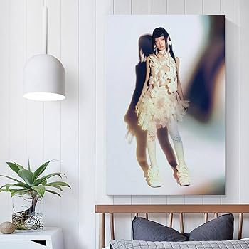 Amazon.co.jp: 歌手 XG エックスジー JURIN ジュリン IS THIS