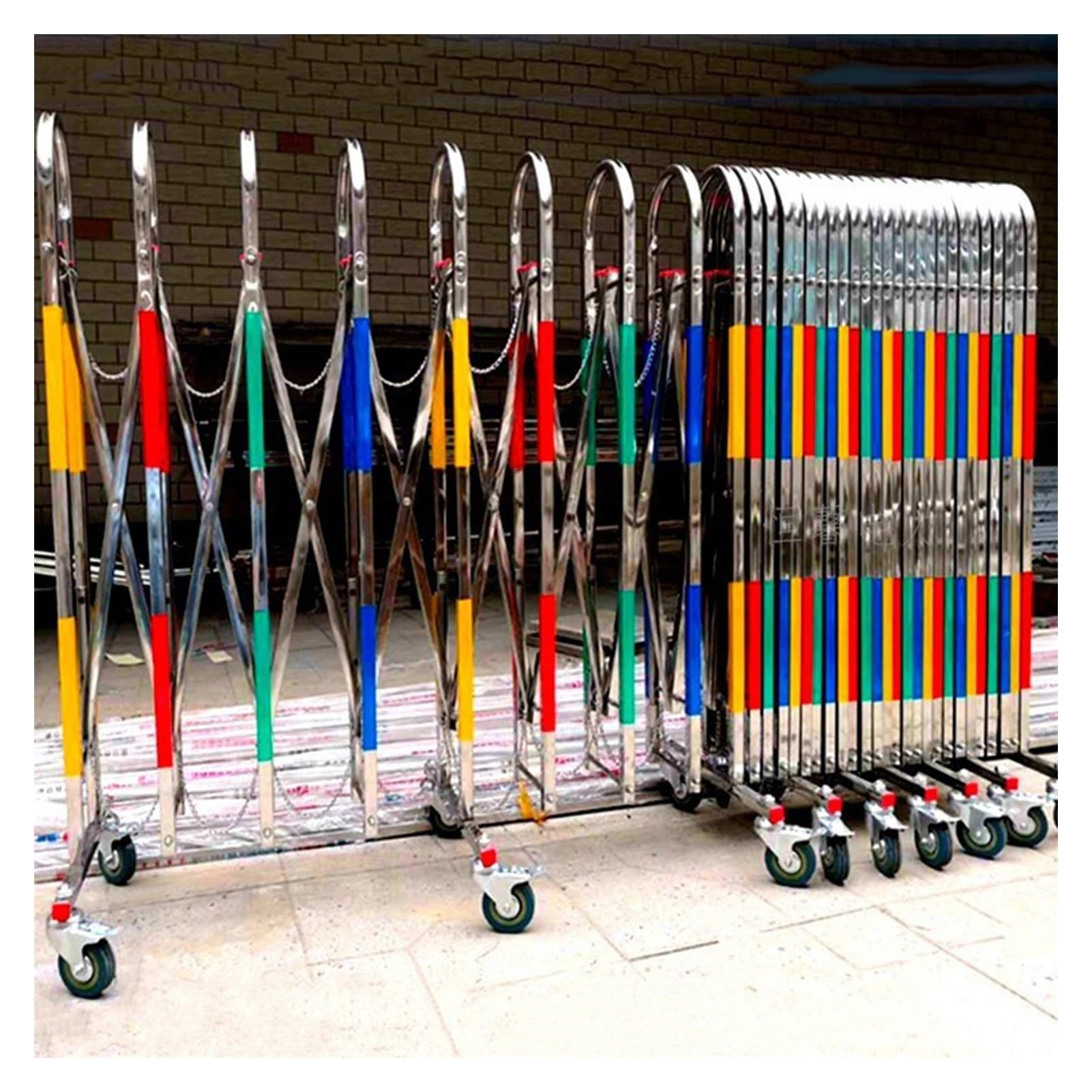Barrière Extensible en Acier Inoxydable, barrière de sécurité Mobile et Pliable avec roulettes, clôture de contrôle des foules rétractable et Portable pour Usage intérieu