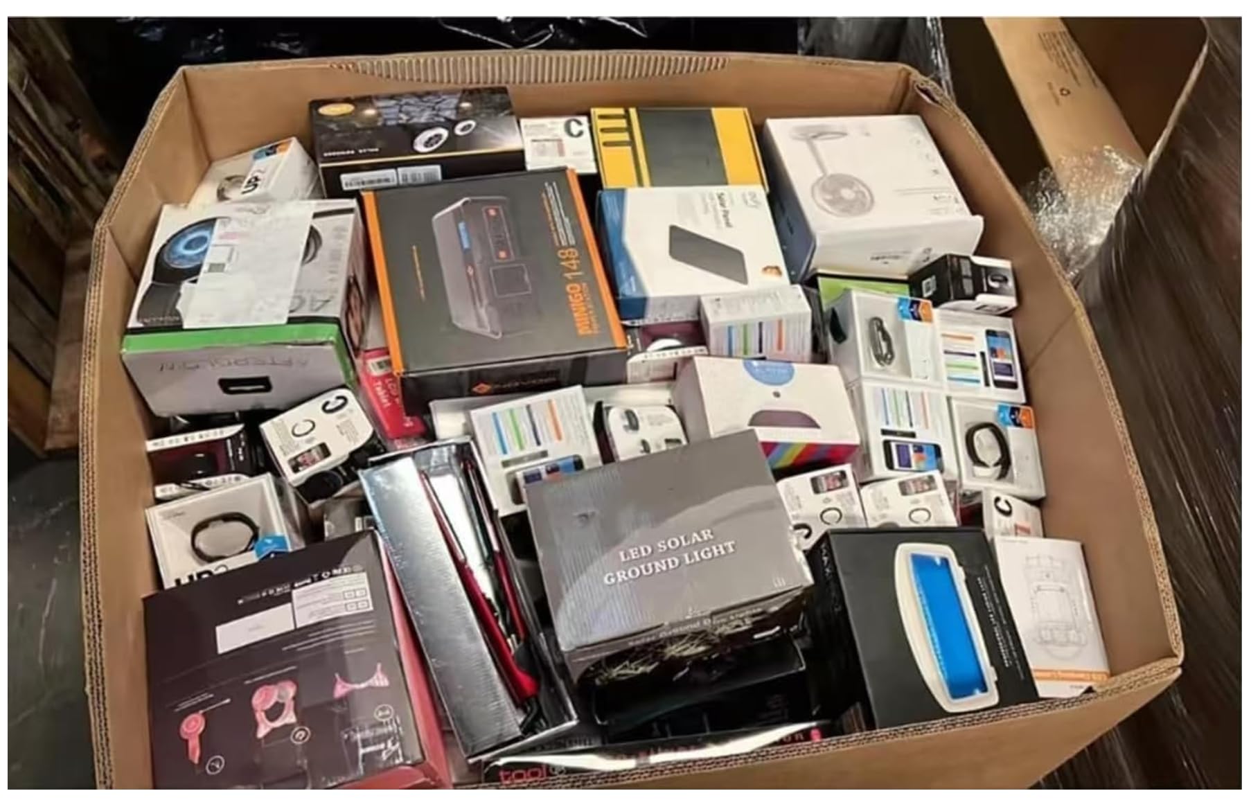 Combinaison d'appareils électroniques : le cadeau parfait pour amuser vos proches et amis