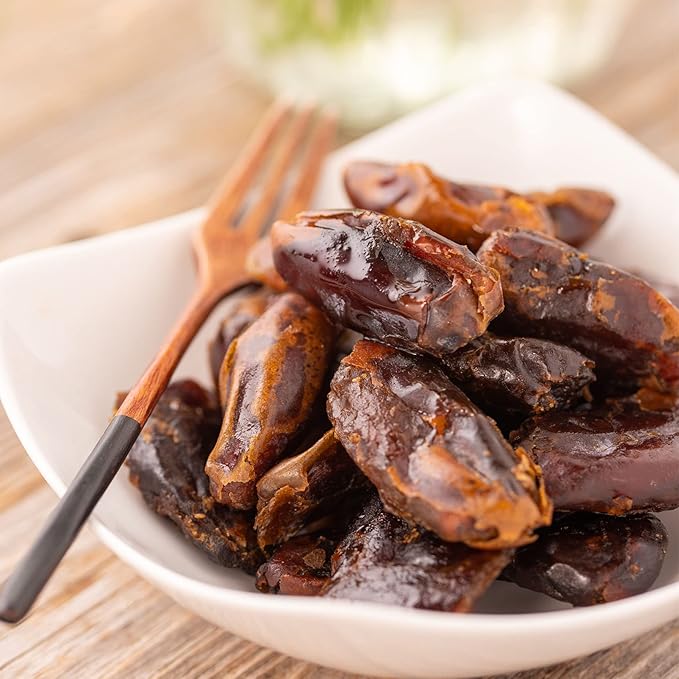 Amazon うめ海鮮 トルコ産 デーツ ドライフルーツ 300g ドライデーツ 無添加 無塩 無着色 砂糖不使用 種抜き 種なし コク深い甘みある味わい ナツメヤシの実 乾燥デーツ でーつ 種抜きデーツ お菓子 菓子 おつまみ つまみ 果物 フルーツ 健康食品 お茶菓子