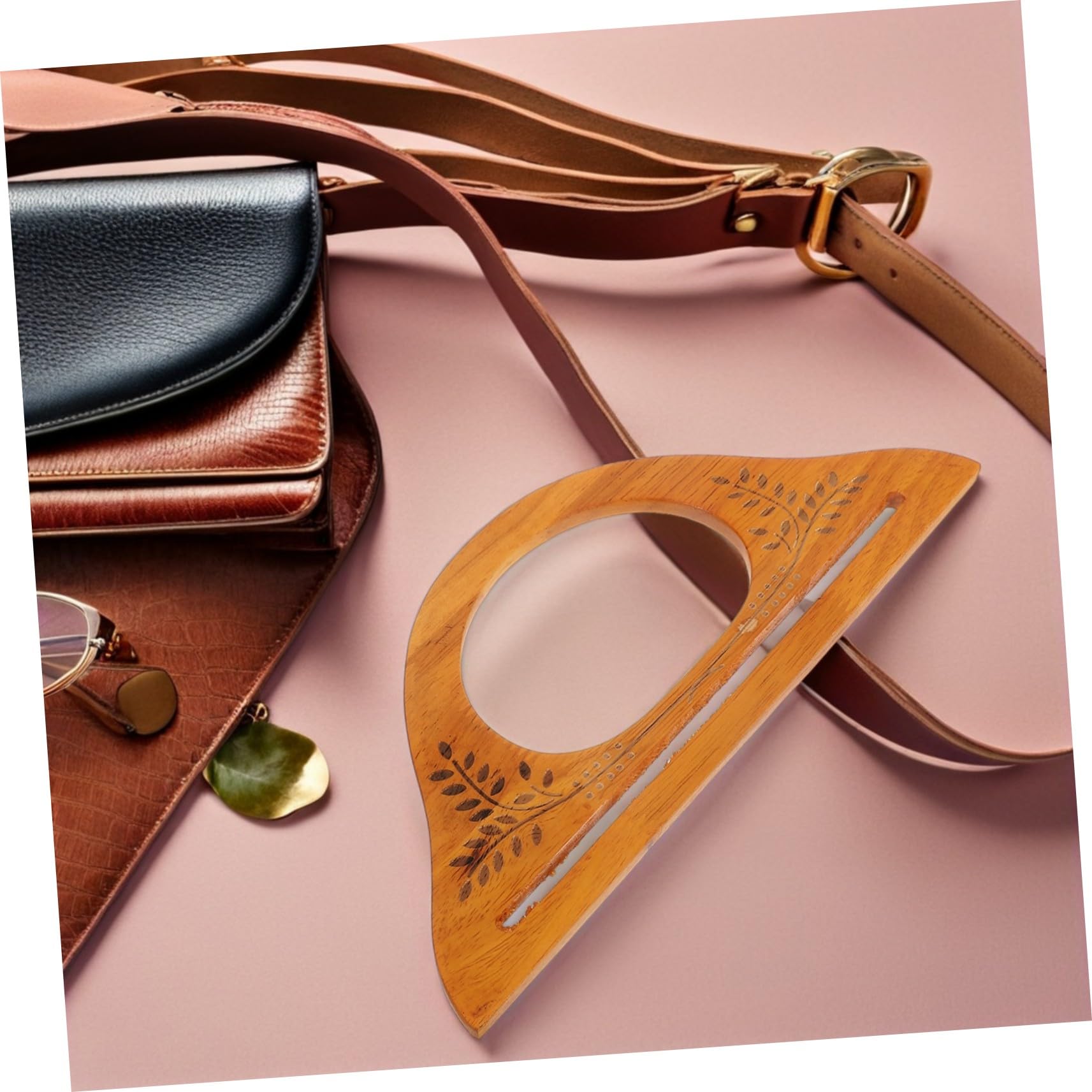 Housoutil 4 Piezas Mangos de Madera para Bolsos con Diseño D Asas Resistentes para Bolsos de Crochet y Costura Accesorios de Repuesto Mango Artesanal Decorativo