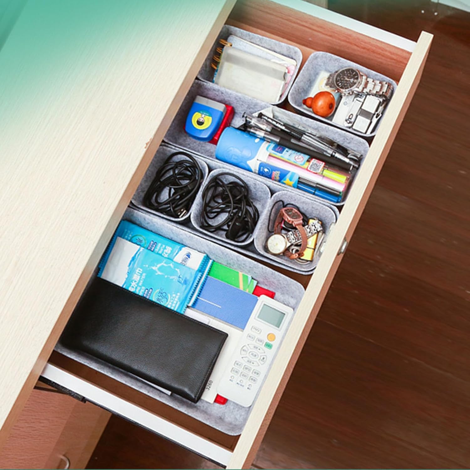 Multipurpose Felt Compartmentalized Storage Componentized Jewelry Organizers for Home Offices and Boutiques Use Home Jewelry Storage Holder