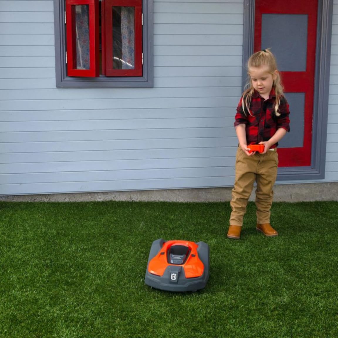 Husqvarna 450X Spielzeug Roboter Rasenmäher mit Fernsteuerung Kinder Rasenmäher Toy Garten Roboter Modell für Kinder realistisches Design Geschenk