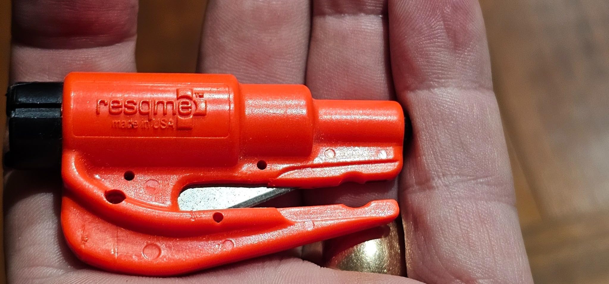 Resqme Amazon resqme Pack of 6 The Original Emergency Keychain Car Escape Tool, 2-in ...