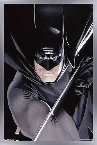 Miniatura 16 de Trends International DC Comics Batman - Póster de pared de retrato, 14.725 x 22.375 pulgadas, versión enmarcada en negro Versión con marco negro