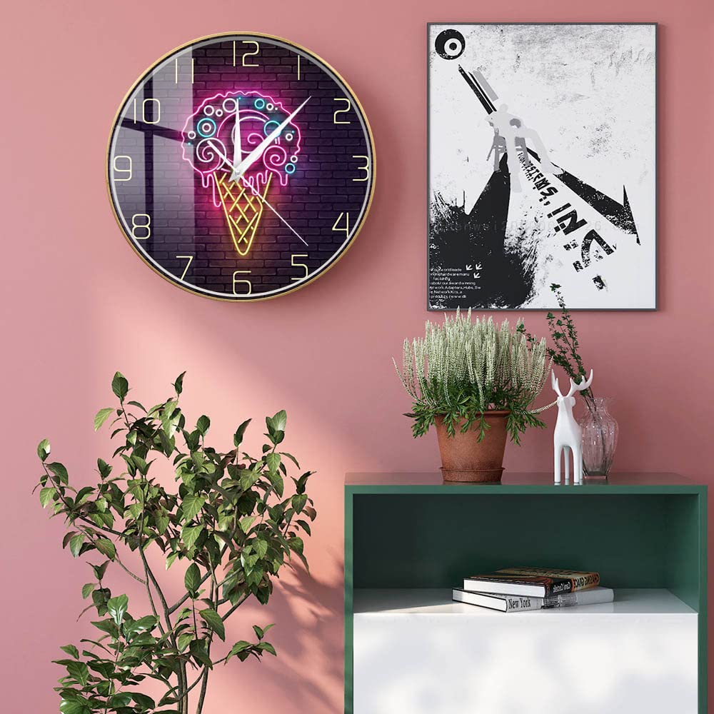 Orologio da parete silenzioso con cornice in legno gelato stampato lucido motivo neon moderno rotondo grande orologio da parete in legno a batteria senza ticchettio facile da leggere per