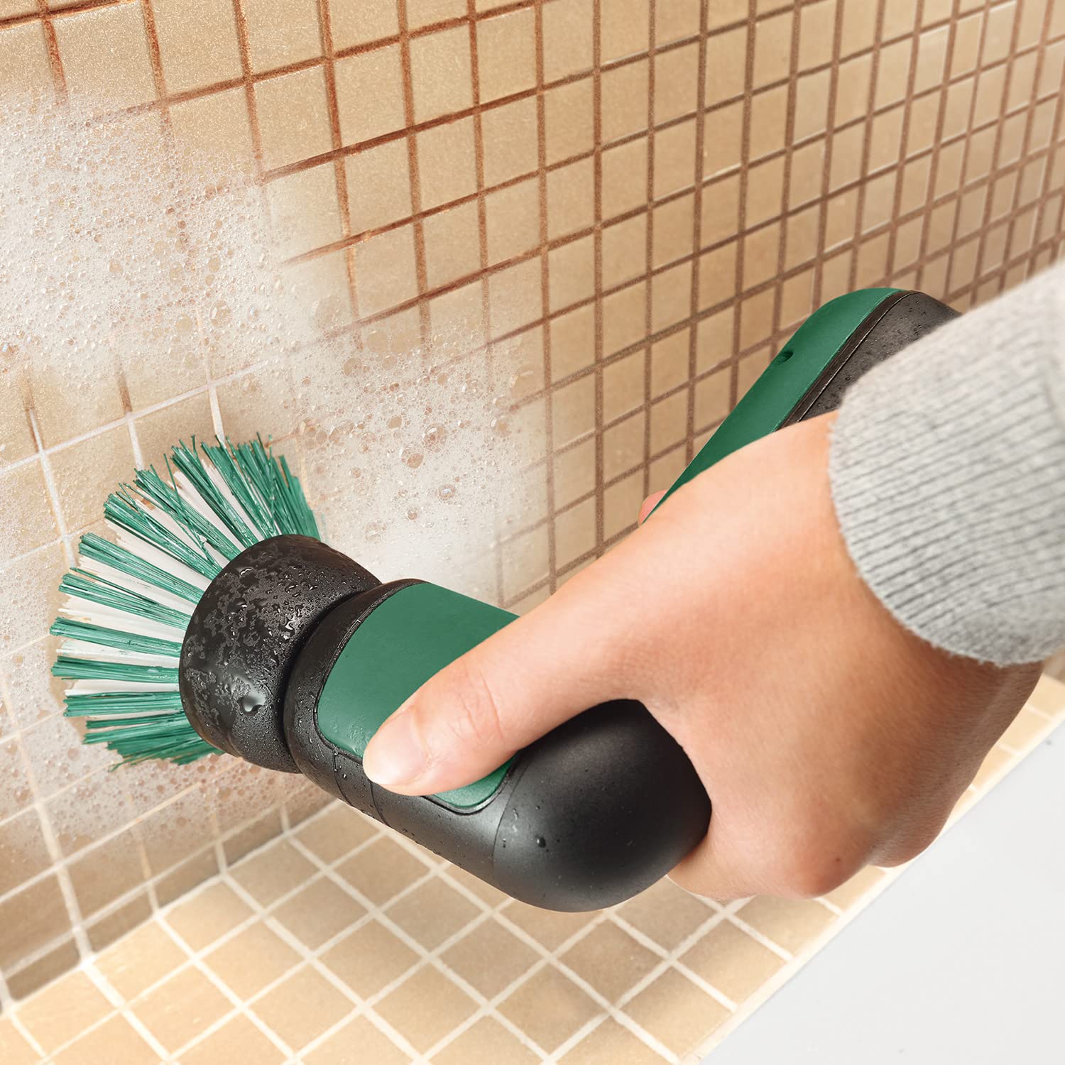 Bosch Home and Garden Akku Reinigungsbürste UniversalBrush Set inkl. 3X Bosch Küchenpad (integrierter 3,6-V-Akku, 1 Micro-USB-Kabel und 4 Reinigungsaufsätze enthalten, im Karton)