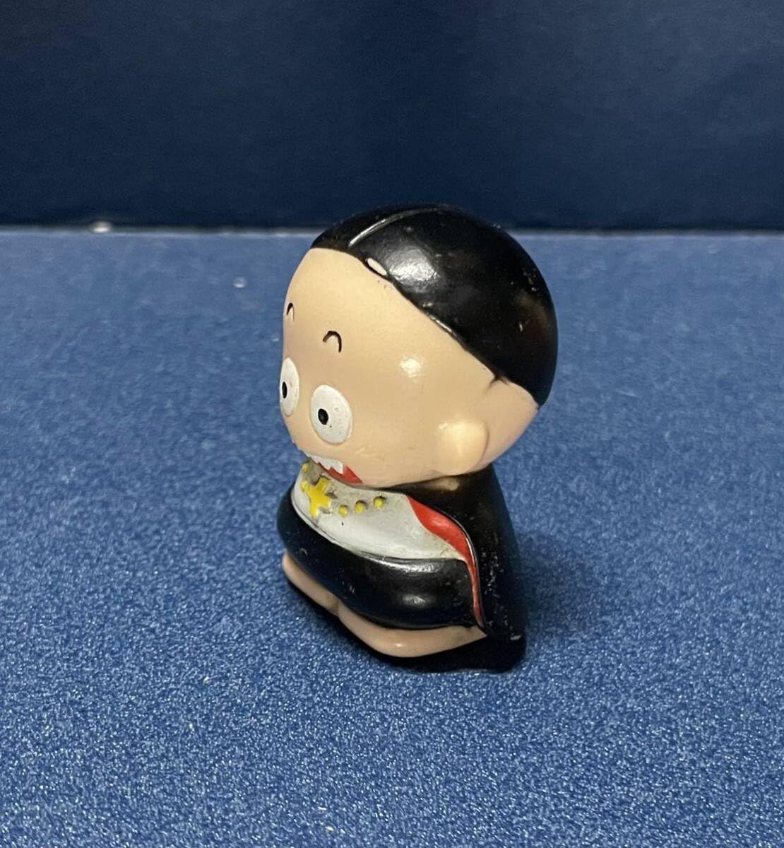 Amazon.co.jp: ようかいきっず ドラムスコ ドラキュラ ソフビ 指人形