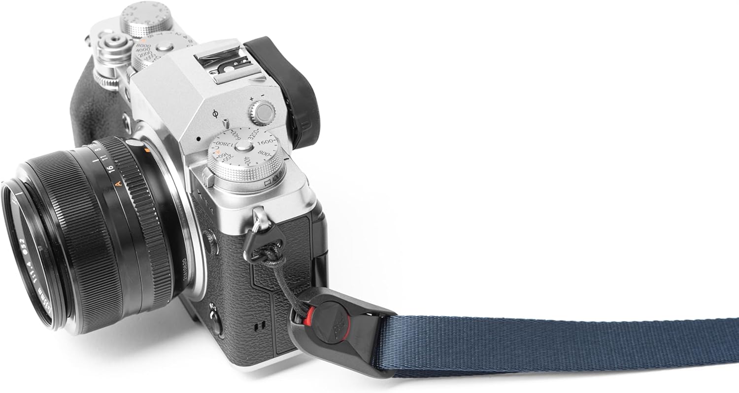 Peak Design Leash Camera Strap - Configurable as a Sling, Neck, Shoulder Strap or Safety Tether, Adjustable, Compact