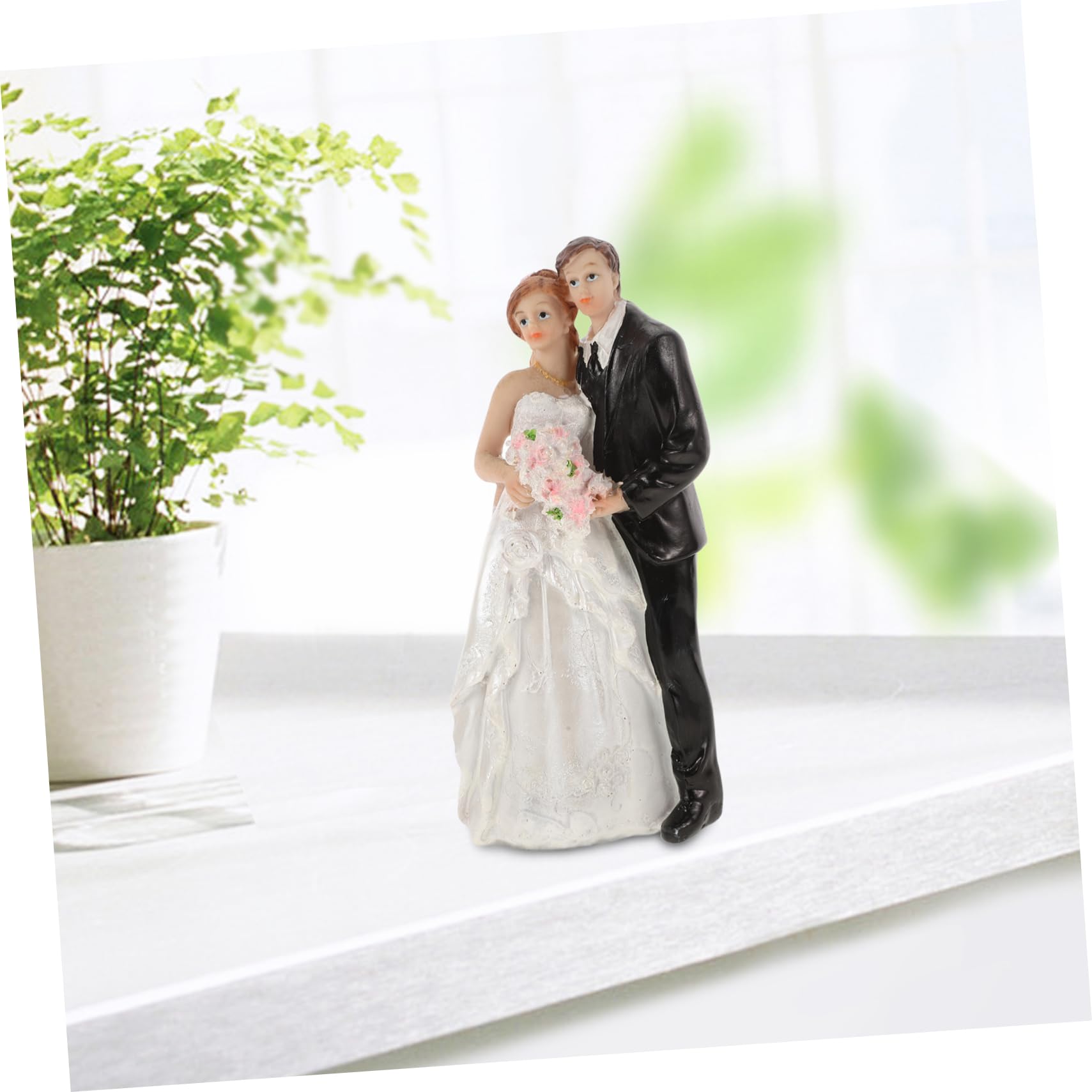 Mr und Mrs Hochzeit Tortenfigur für Brautpaar aus Harz Hochzeitstortendekoration und Tischdekoration für Kuchen Multifunktionale Paarfigur mit Langlebigem Design