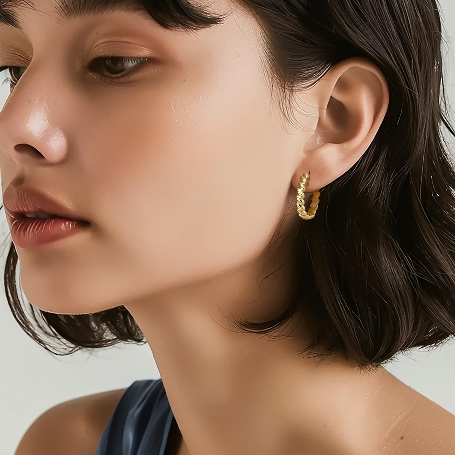 14K Gold Earrings for Women Gold Hoop Earrings for Women Dainty Gold Hoops Earring for Womens Minimalist Round-edge Twisted Texture Hoops Earring for Womens - Image 4