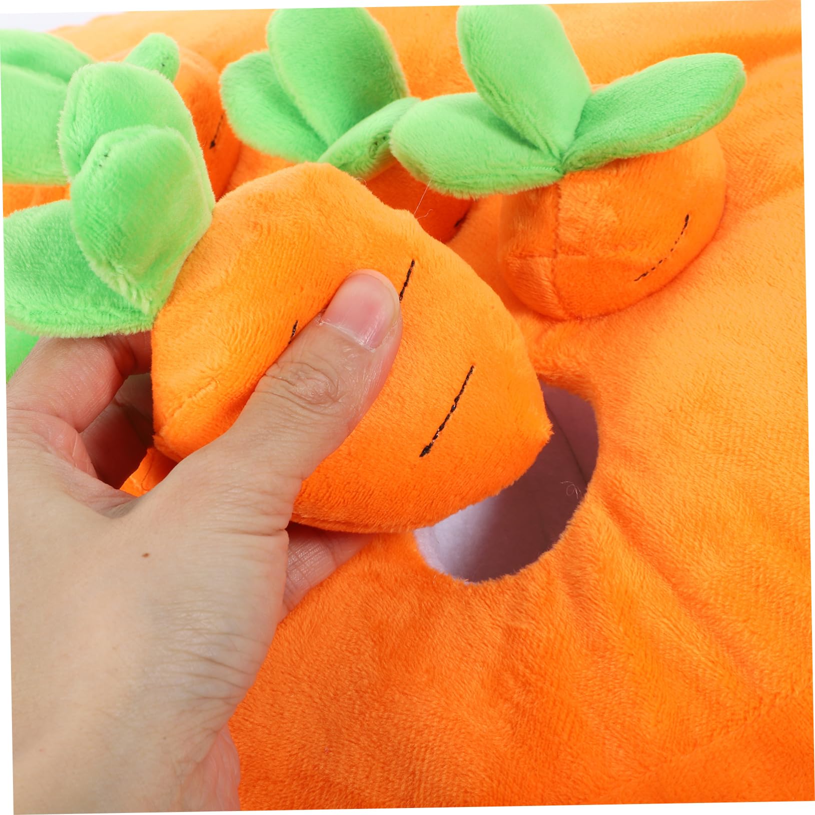 FOMIYES Giocattolo Interattivo Arancione a Forma di Carota Imbottitura in Cotone Pp Decorazione Gabbia Coniglio Gioco di Foraggiamento per Conigli e Porcellini D'india