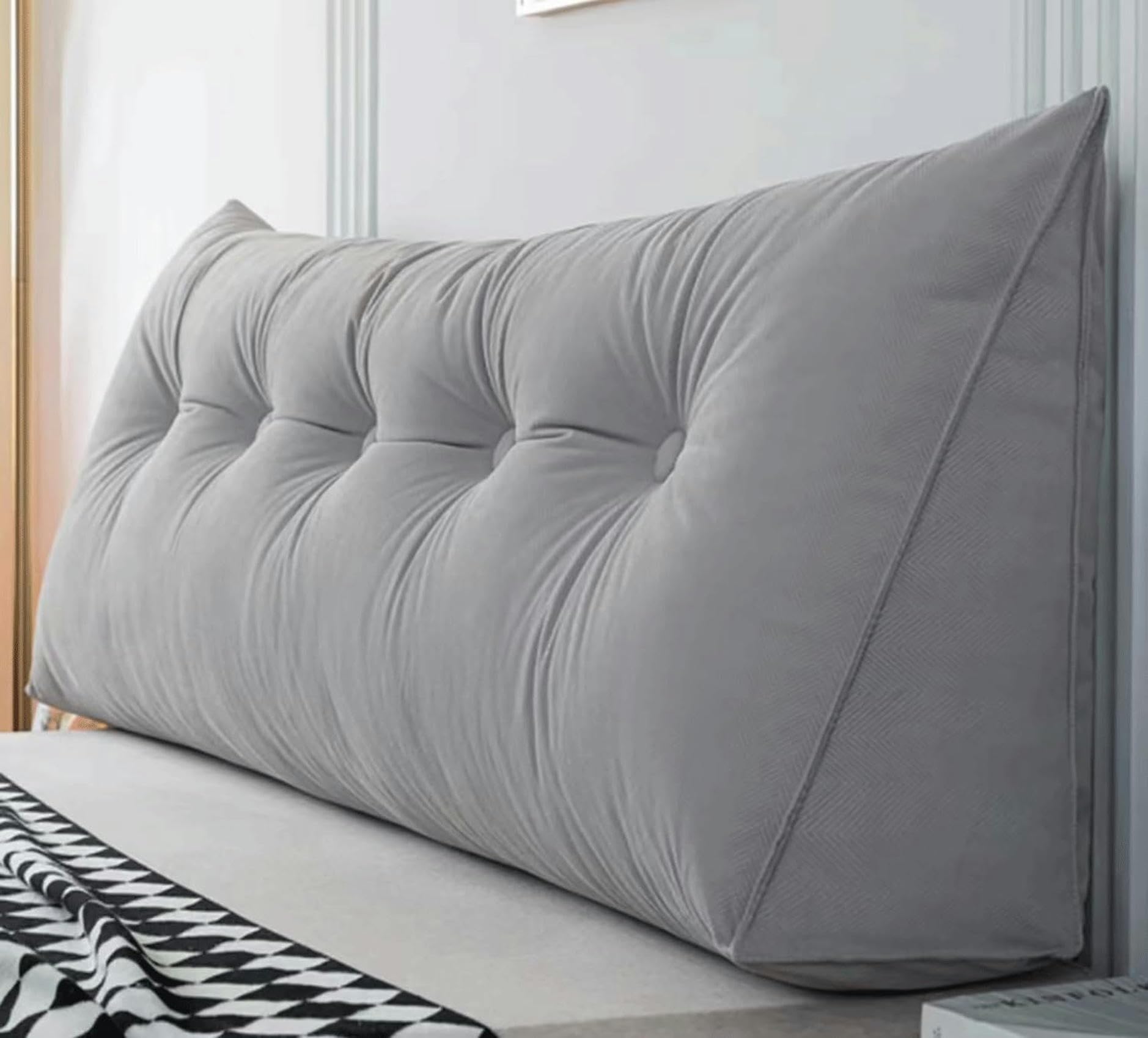 Oreiller pour dortoir double triangulaire gris contre le mal de dos au lit