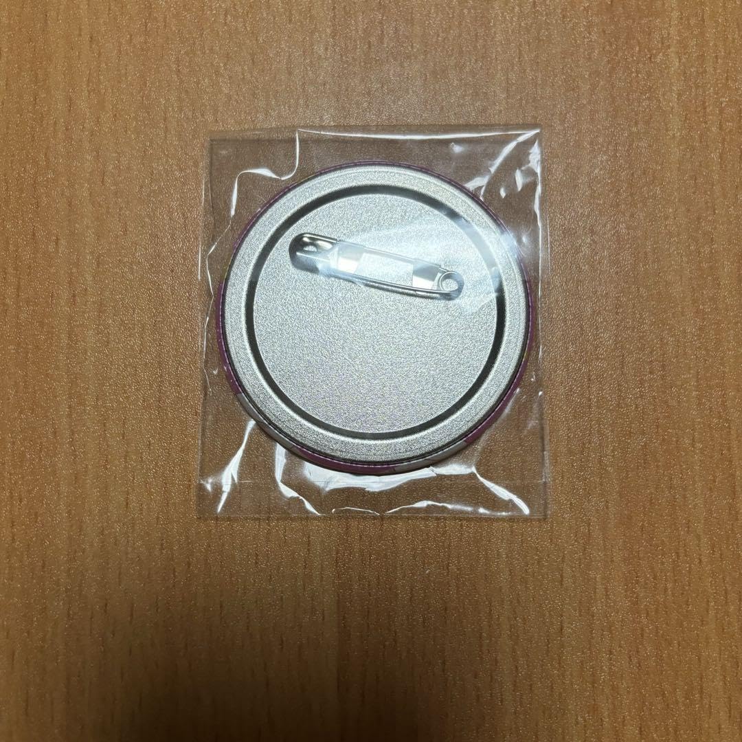 Amazon.co.jp: 推しの子 有馬かな 缶バッジ ヒューマン