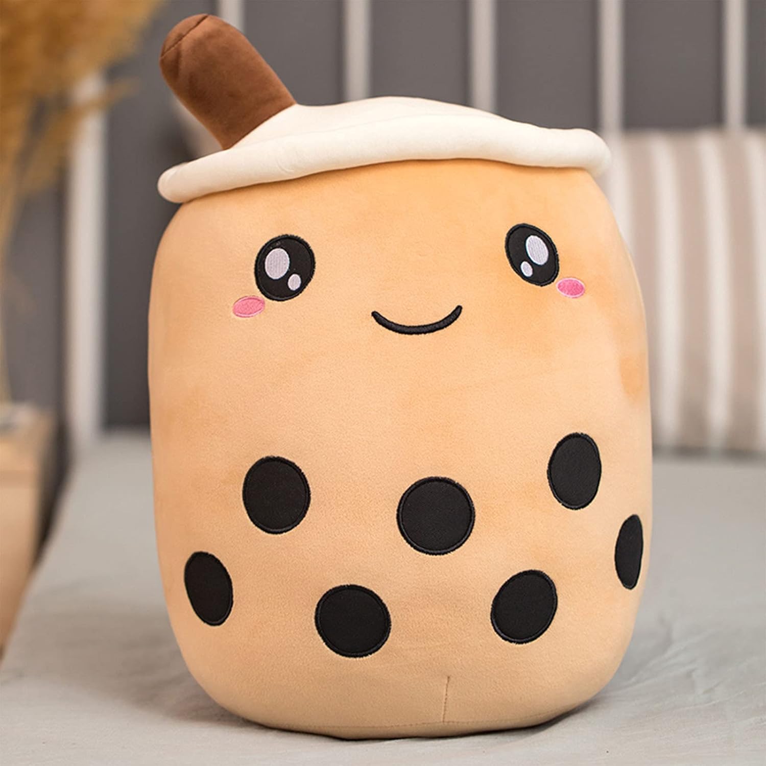 VHYHCY Cute Stuffed Boba Plush Bubble Tea Plushie Pillow Milk Tea Cup Pillow Food Plushie, Soft Kawaii Hugging Plush Toys Gifts for Kids(Brown, 19.6 inch)
