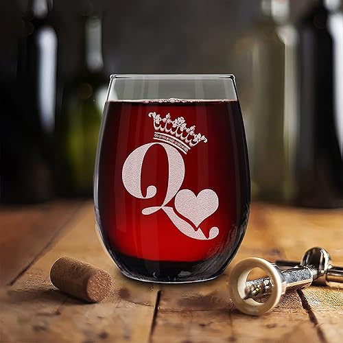 Miniatura 5 de shop4ever King  Queen of Hearts - Juego de regalo para parejas copa de whisky grabada y copa de vino sin tallo para él y ella