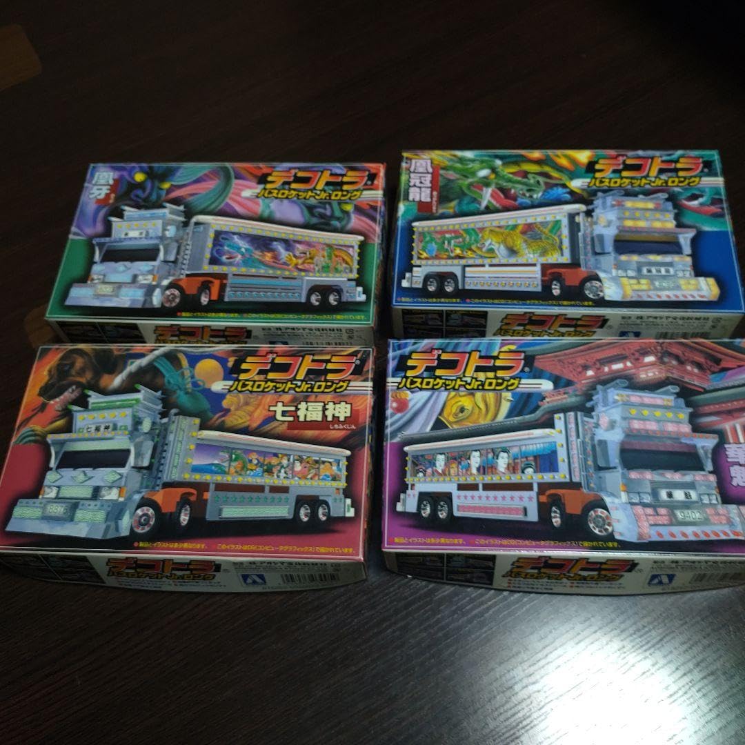 Amazon.co.jp: デコトラ バスロケットJrロング TJB : おもちゃ