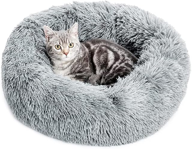 Vanansa Small Cat Bed for Indoor Cats, Self-Warming Donut Kitty Bed for Small Cats Improving Sleep and Keeping Warm, Washable Pet bed with Anti Slip Base, Grey 40cm