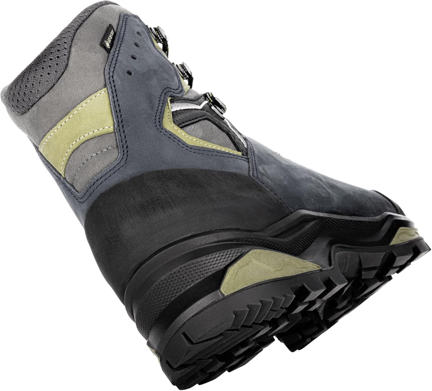 LOWA Camino Evo GTX Medium Boots