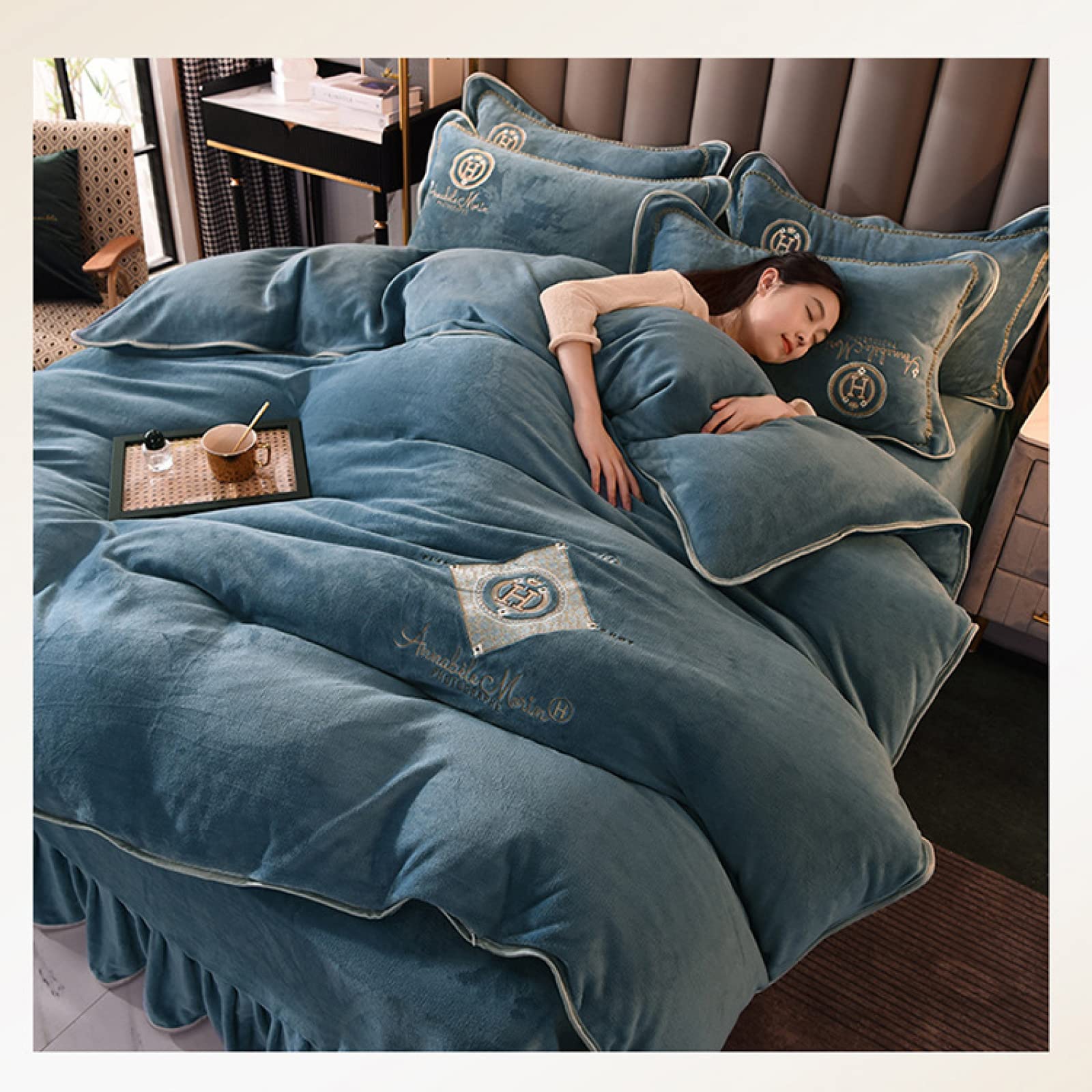 Aisbo Winter plush bed linen, 220 x 240 cm, 3-piece, dark