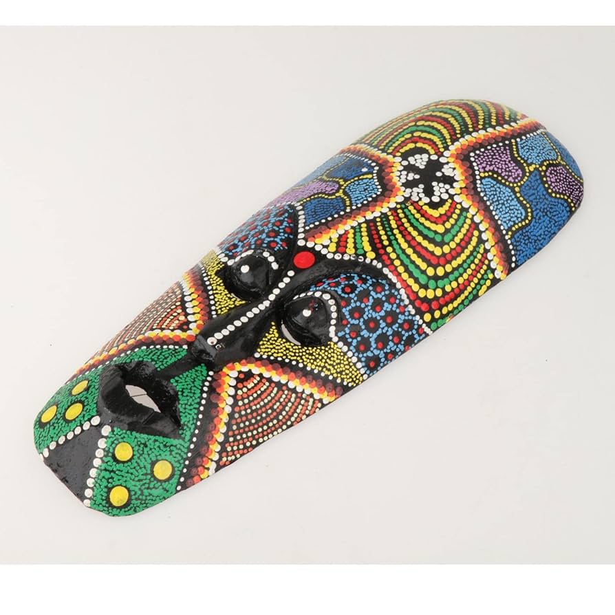 ケニヤのお土産　アフリカンマスク 高さ31.5cm 木製 黒と茶色 ケニヤのお土産 アフリカンマスク 高さ31.5cm 木製 黒と茶色