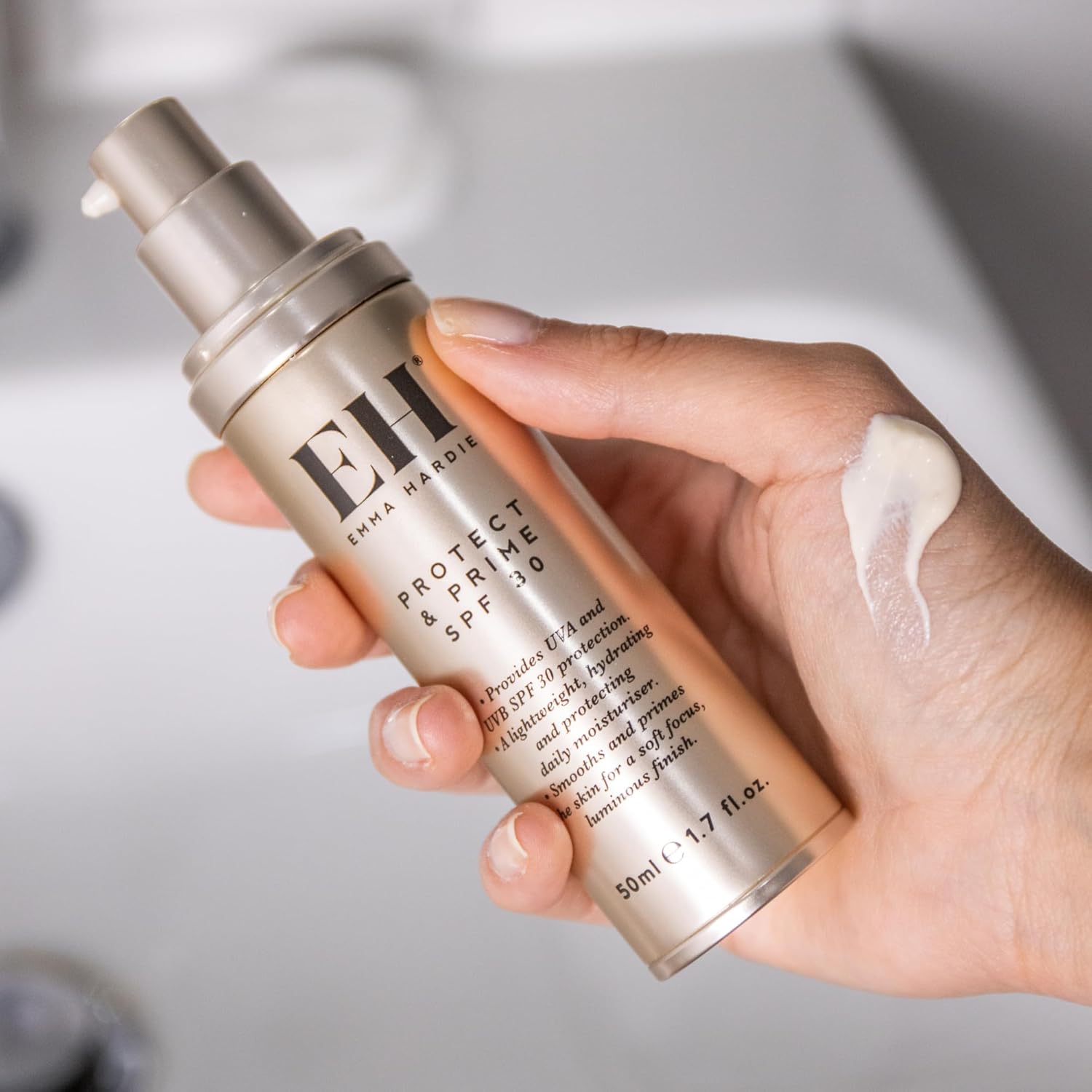 Emma Hardie Protect & Prime SPF 30 -| Moisturizer, Sunscreen, and Face Primer with SPF 30 and Vitamin E, Daily Facial Moisturizer with SPF