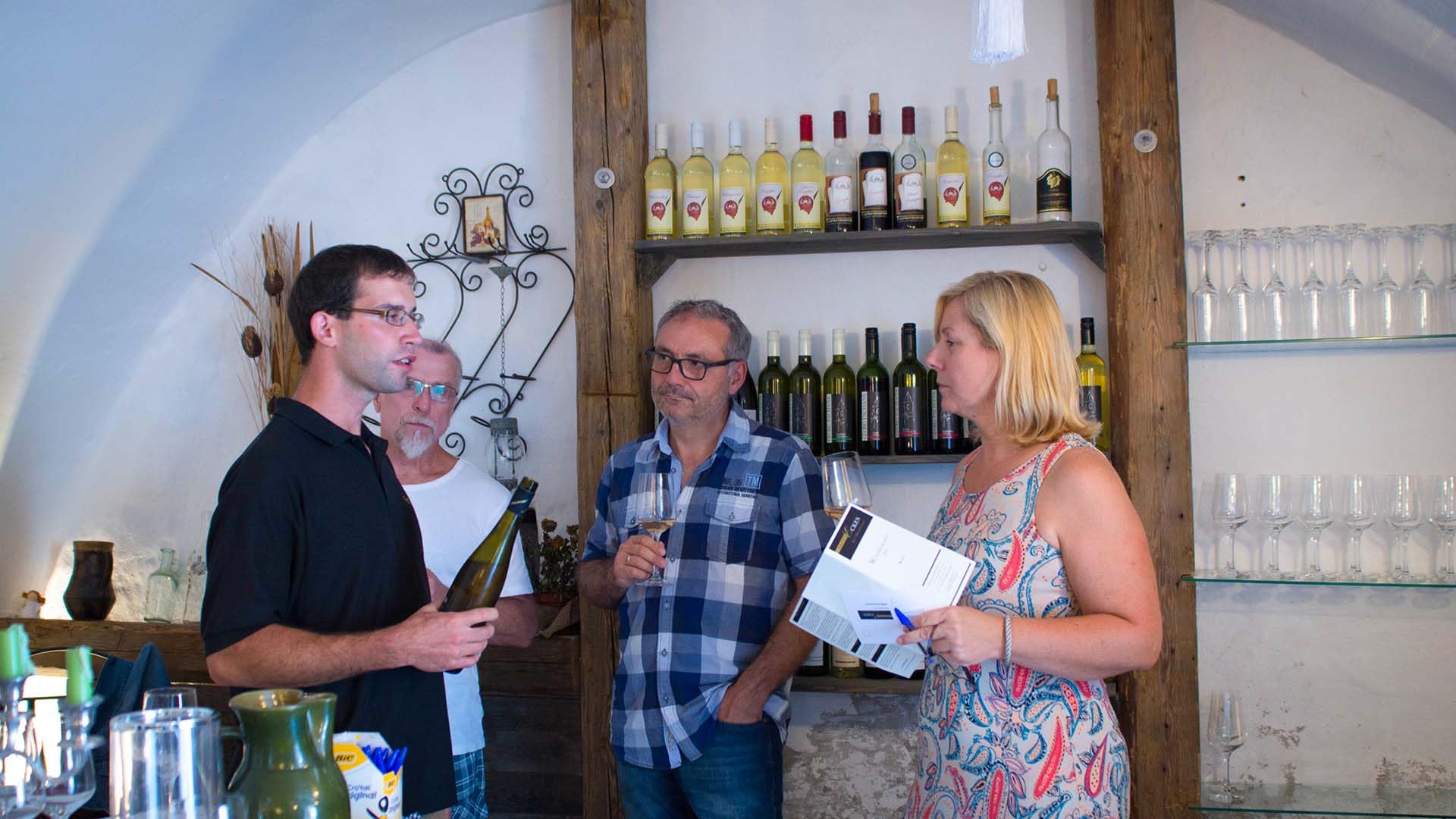 JOCHEN SCHWEIZER Geschenkgutschein: Weinseminar für Einsteiger Willendorf