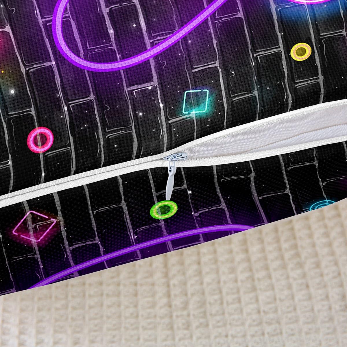 Federa per cuscino per bambini e adolescenti, motivo controller con videogiochi, colore viola fluo, 50,8 x 50,8 cm, confezione singola, decorazione rustica, per divano e letto