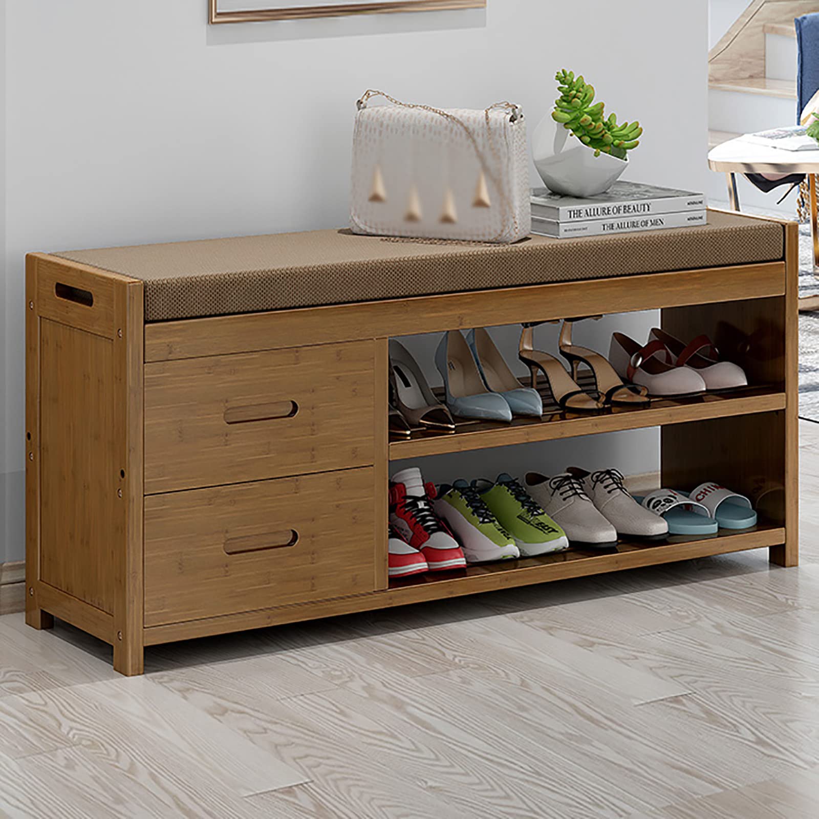 Banc à chaussures en bambou au design moderne et finitions soignées
