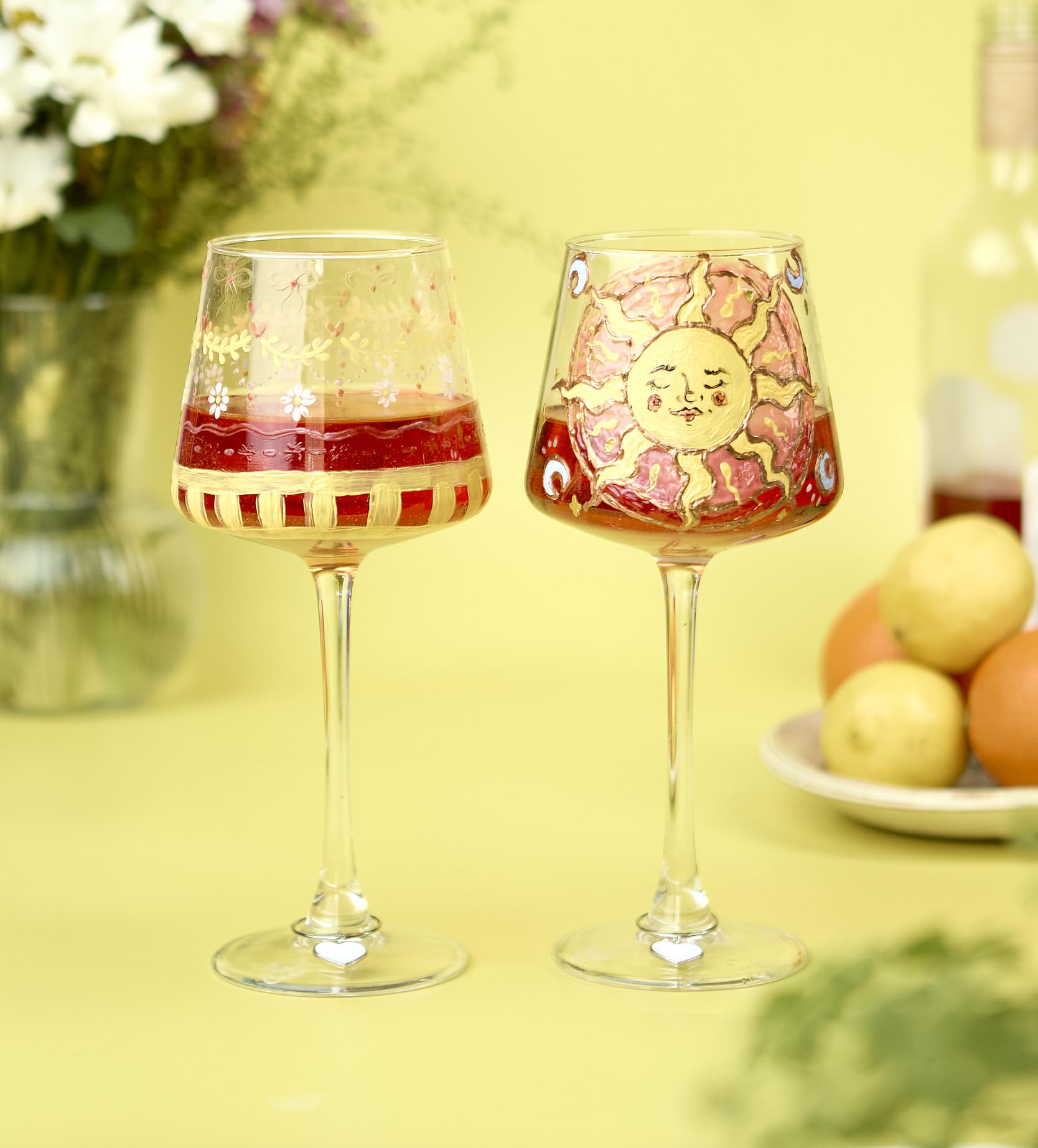 Pott’d Paintables Kit de Peinture sur Verre à Vin DIY pour Adultes Avec Verres à Vin, Peintures Émaillées, Pinceaux, Stylos et Breloques, Kit Créatif pour Adultes, Idéal pour Débutants
