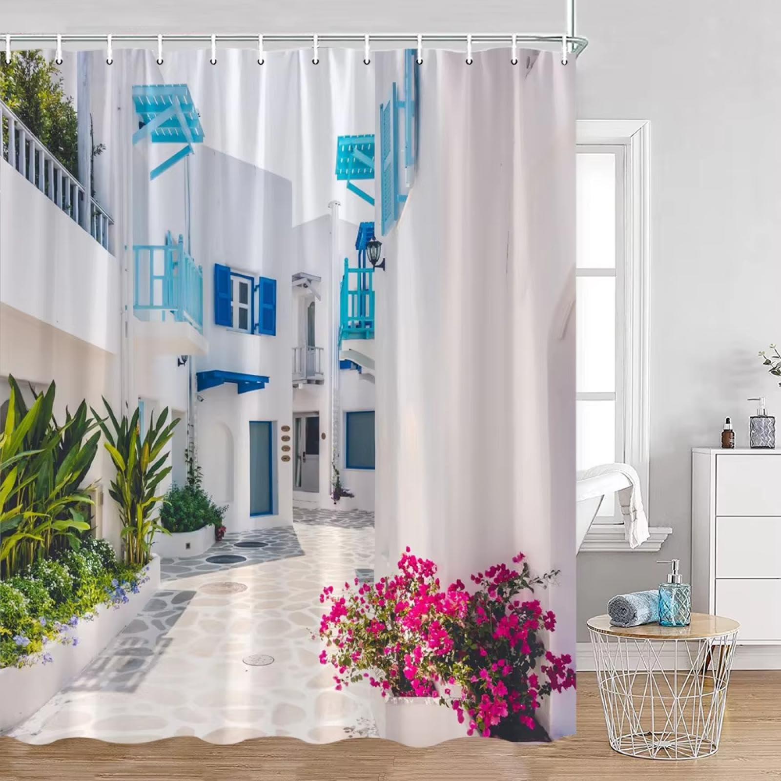 Rideau de douche ville grecque pour une ambiance mer méditerranée dans votre salle de bain