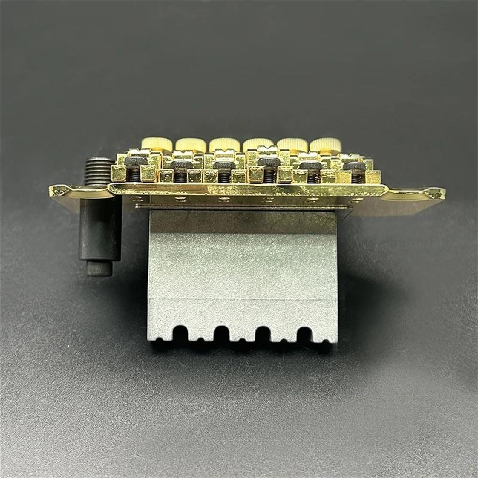 Zestaw mostków tremolo double lock gold do gitary elektrycznej Mostek Gitary Profesjonalnej