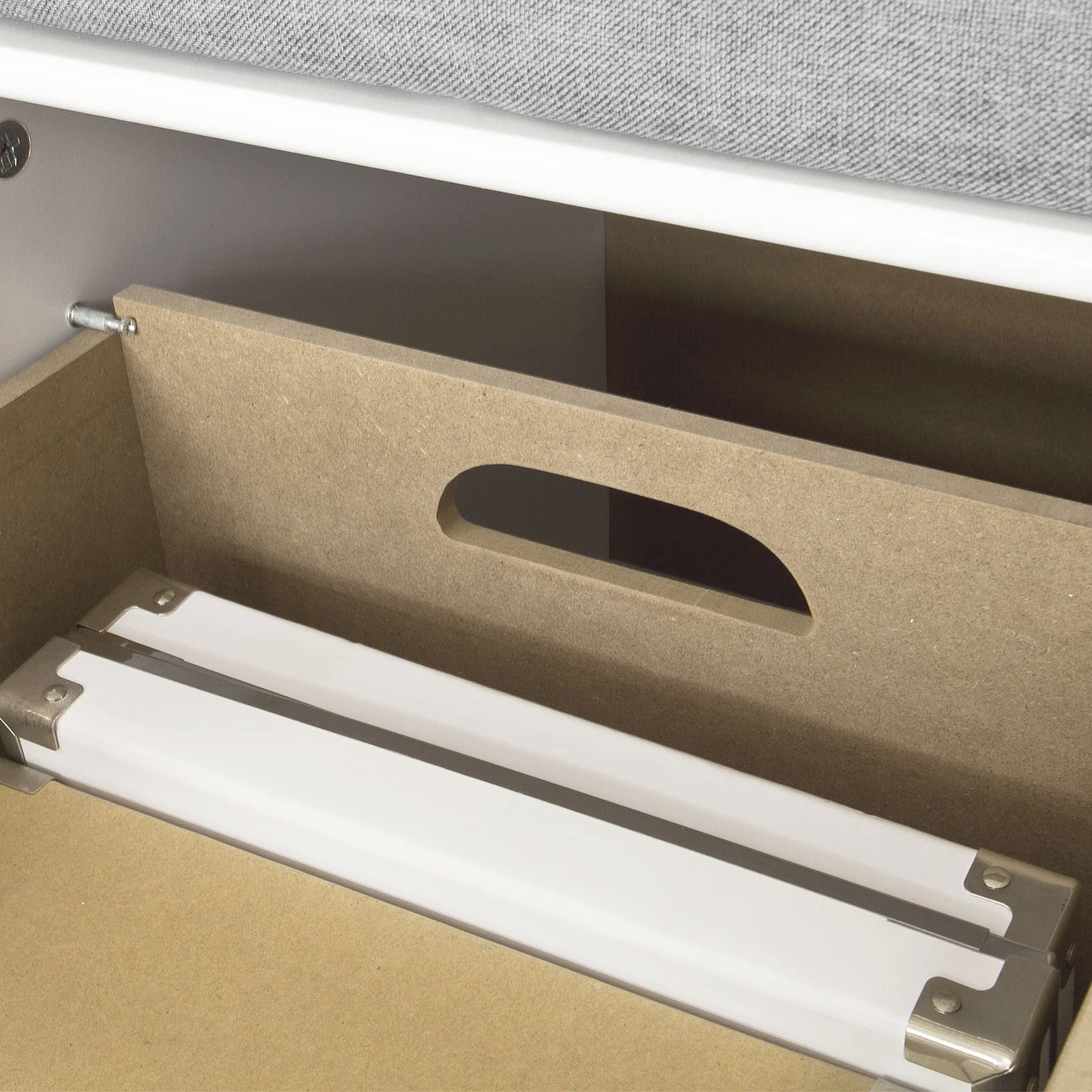SoBuy Schuhbank Sitzbank mit Stauraum – Schuhregal mit 3 Körben, Sitztruhe mit Sitzkissen – Flurbank Kommode für Eingangsbereich – Belastbar bis 120kg, 105x43x35cm – FSR23-W
