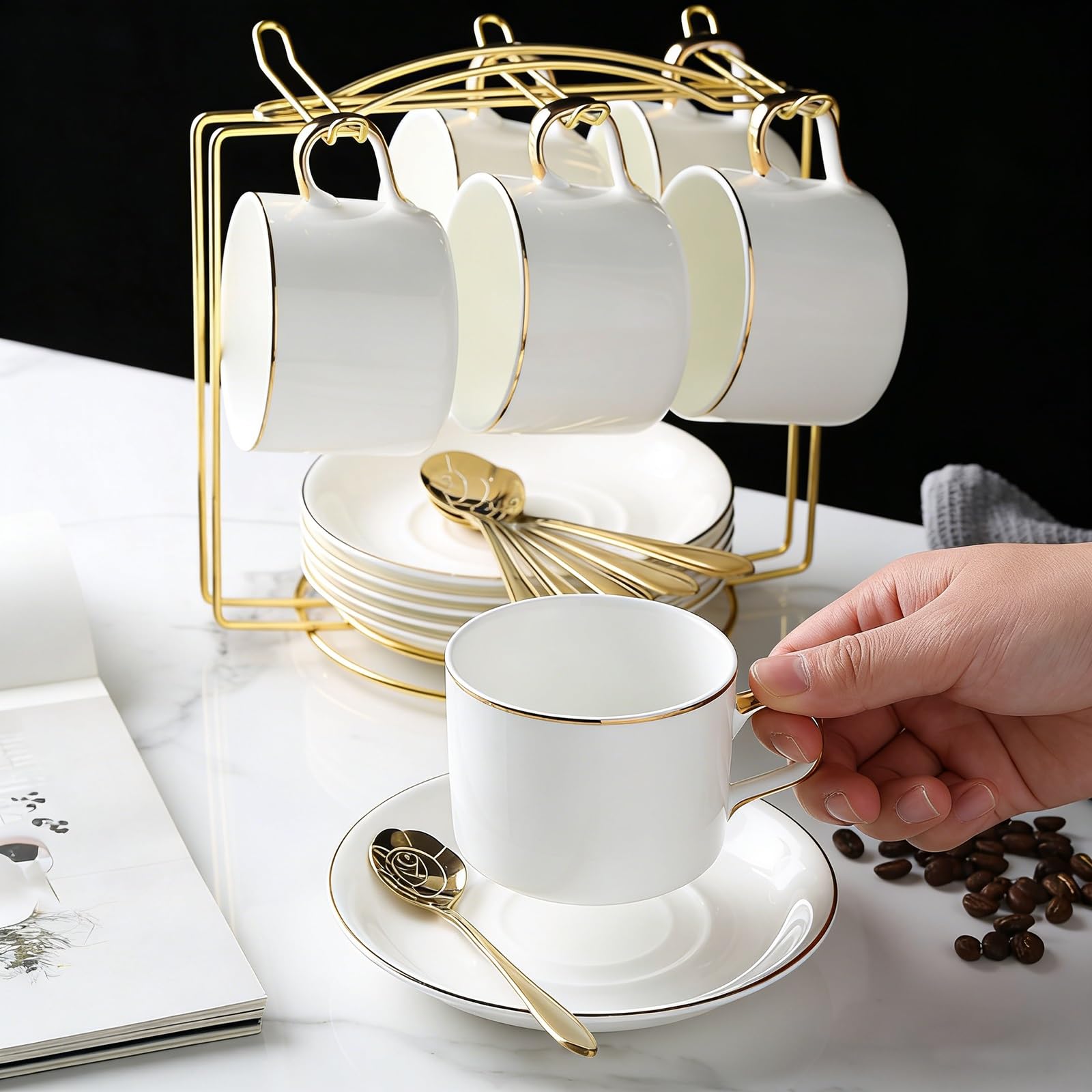 Porcelanowy zestaw 6 filiżanek i spodków do herbaty w kwiaty | Wielokolorowy do podwieczorku: porcelanowy zestaw filiżanek i spodków w kwiaty, 6 szt. 150 ml(Blue)