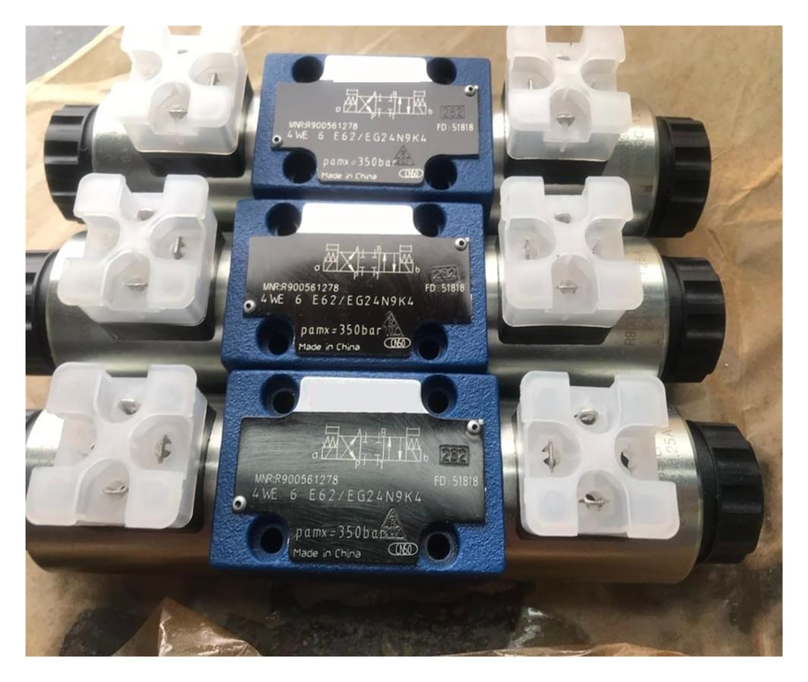 PXQCHAVLN 1pcs Hydraulic Valve 4WE6E6X/EG24N9K4 Solenoid Valve R900561278 4WE 6 E62/EG24N9K4