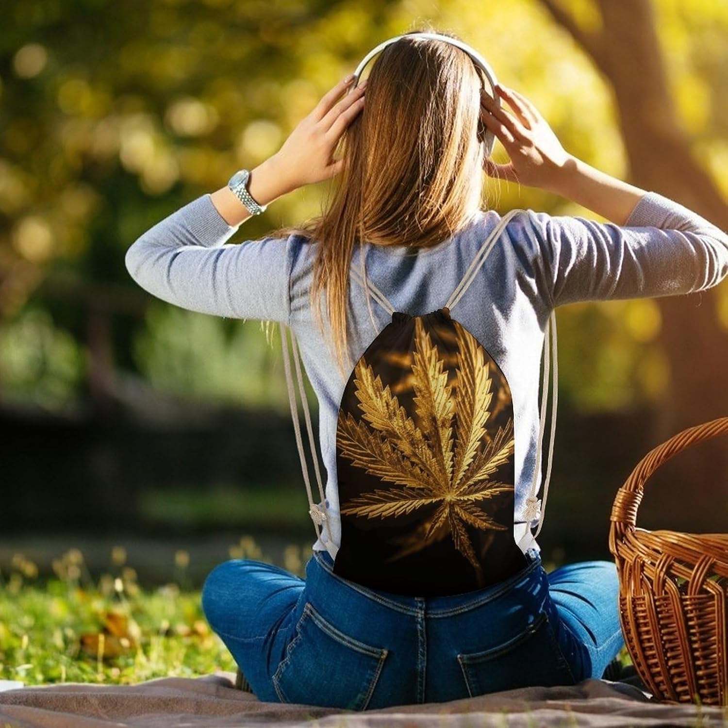 Drawstring Backpack Golden Cannabis Printed Sport Gym Drawstring Bag Lightweight Cinch Sacks Backpack Drawstring Bags for Yoga Sport Gym Beach Travel Backpacks