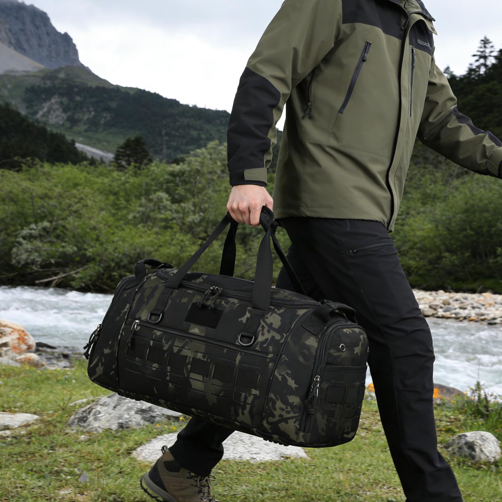 Borsone sportivo per uomo e donna, mimetico, 23 Inch, Borsa da palestra tattica per uomo 45L Militare Sport Duffle Bag