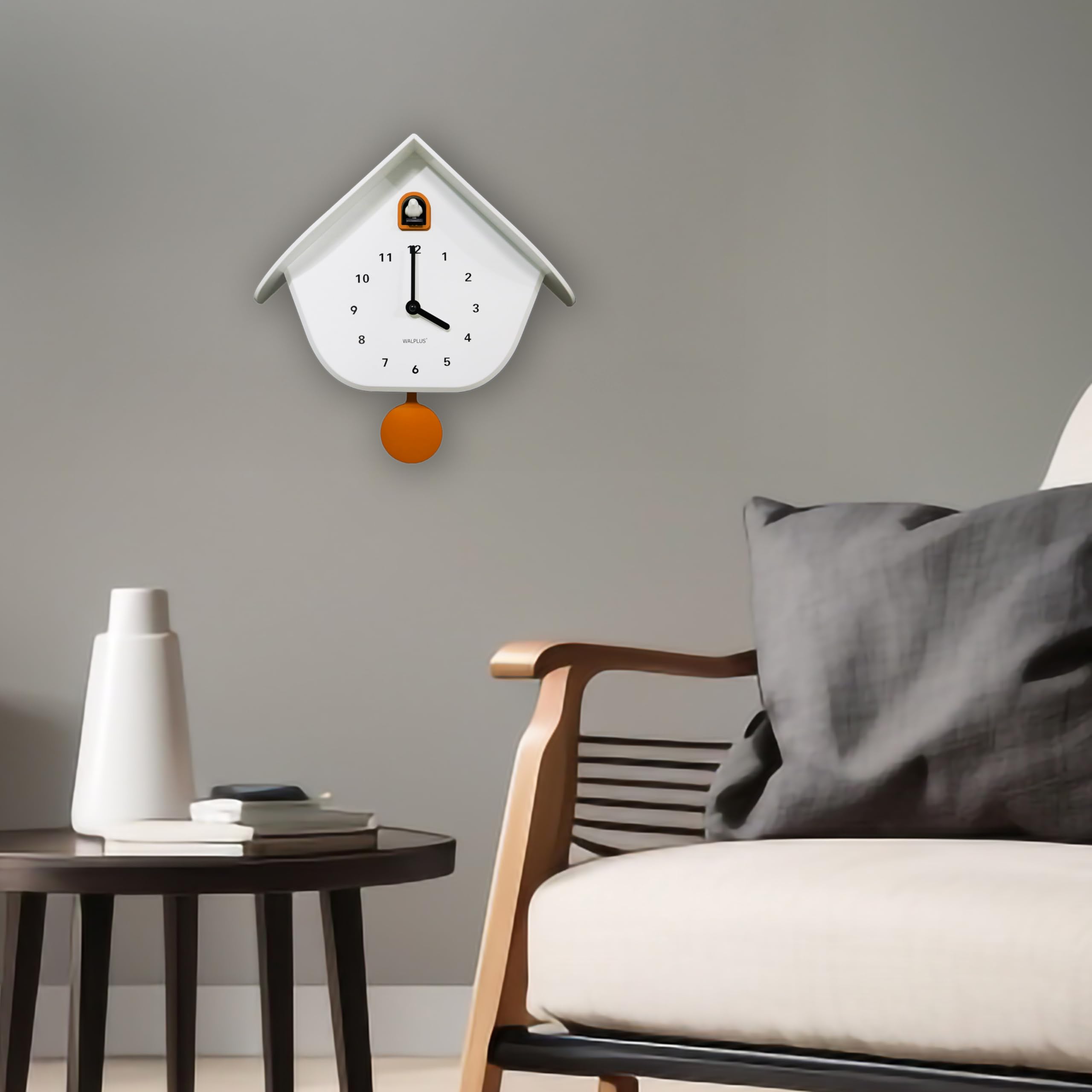 WALPLUS Kuckucksuhr Weiß mit Pendel Stilvolle Cuckoo Clock für Kinderzimmer und Wohnzimmer Batteriebetriebene Wanduhr mit Vogel Ideal als Kuckucksuhr Modern Dekoration