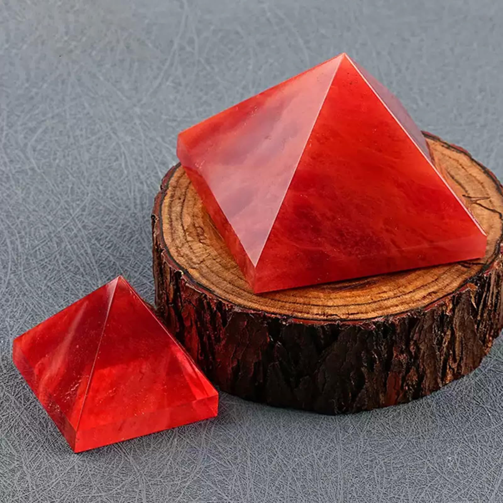 Piramide di cristallo di quarzo rosso fuso, scultura energetica in pietra | Generatore di energia, statuetta in pietra grezza di cristallo curativo, decorazione l'home office, realizzata a mano