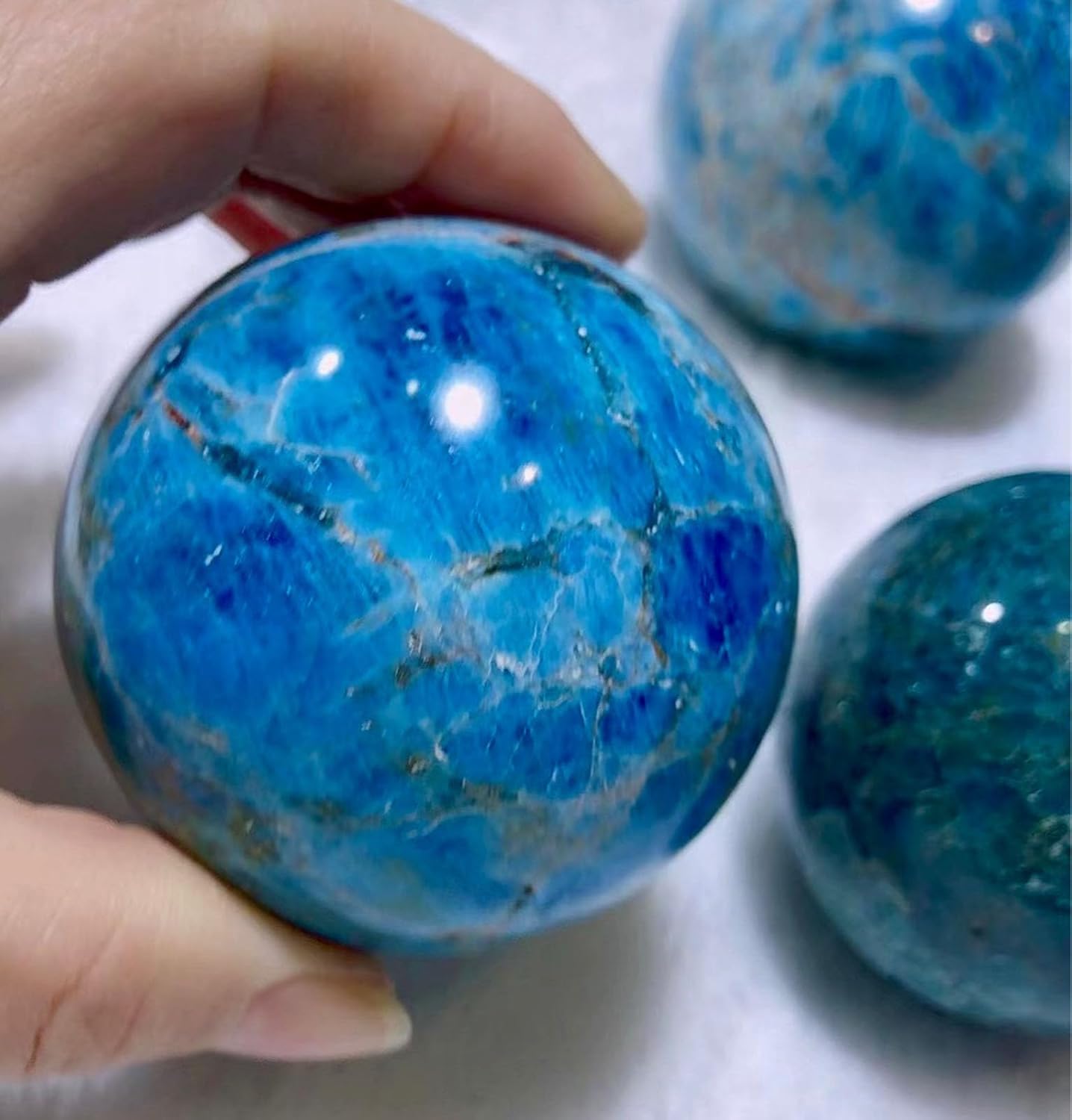 Apatite Quartz Ball Sphere Gemstone Ornament Crystal Stone Sculpture for Divination Wiccan Witchcraft Feng Shui Decor,30~40mm