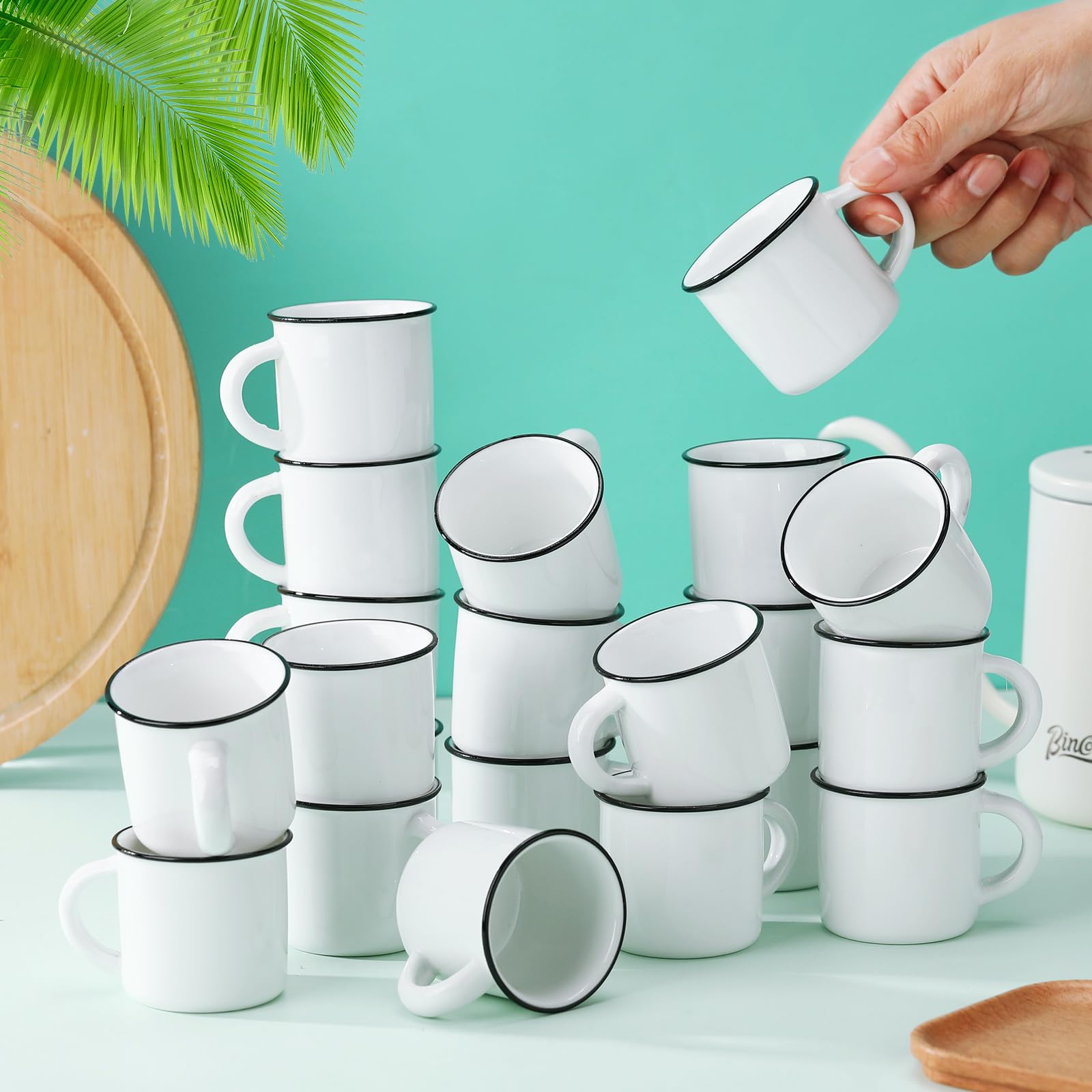 Uiifan 24 Stück weiße Keramik-Kaffeetassen, Mini-Teetassen für Zuhause, Reisen, kleine tragbare Camping-Tassen, Vintage-Espressotassen mit Griff,