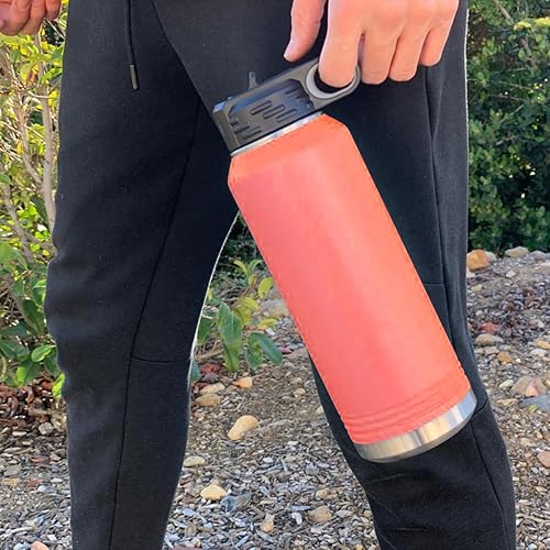 Miniatura 4 de LaserGram Botella de agua de doble pared abatible de 40 onzas con pajilla, pelota de voleibol, grabado personalizado incluido (coral)