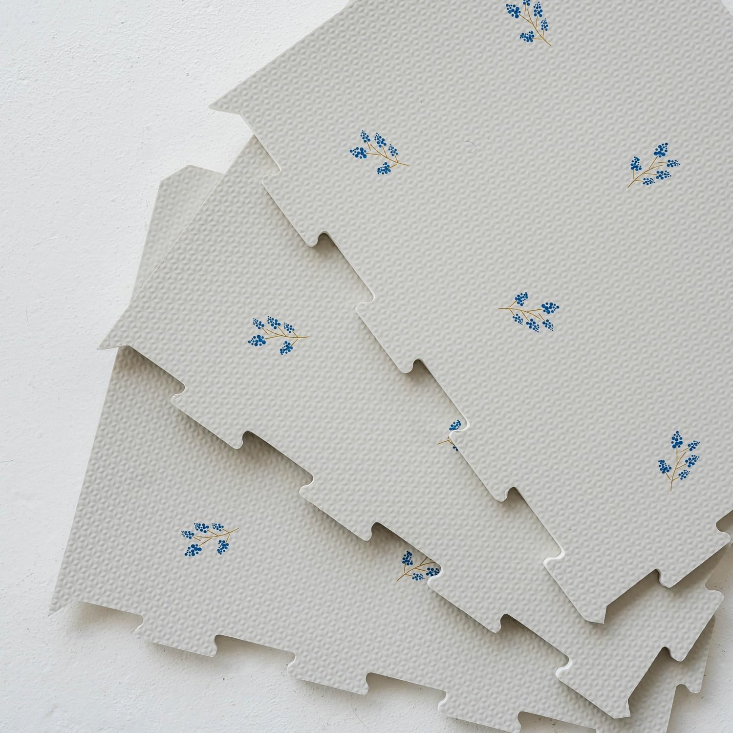 3 Sprouts Tapis de Jeu Puzzle en Mousse, Dalle Mousse Bébé, Myrtille Taupe | Dalles mousse bébé, Tapis puzzle, 180 x 120 cm, Intérieur/extérieur, Facile à nettoyer, Motricité
