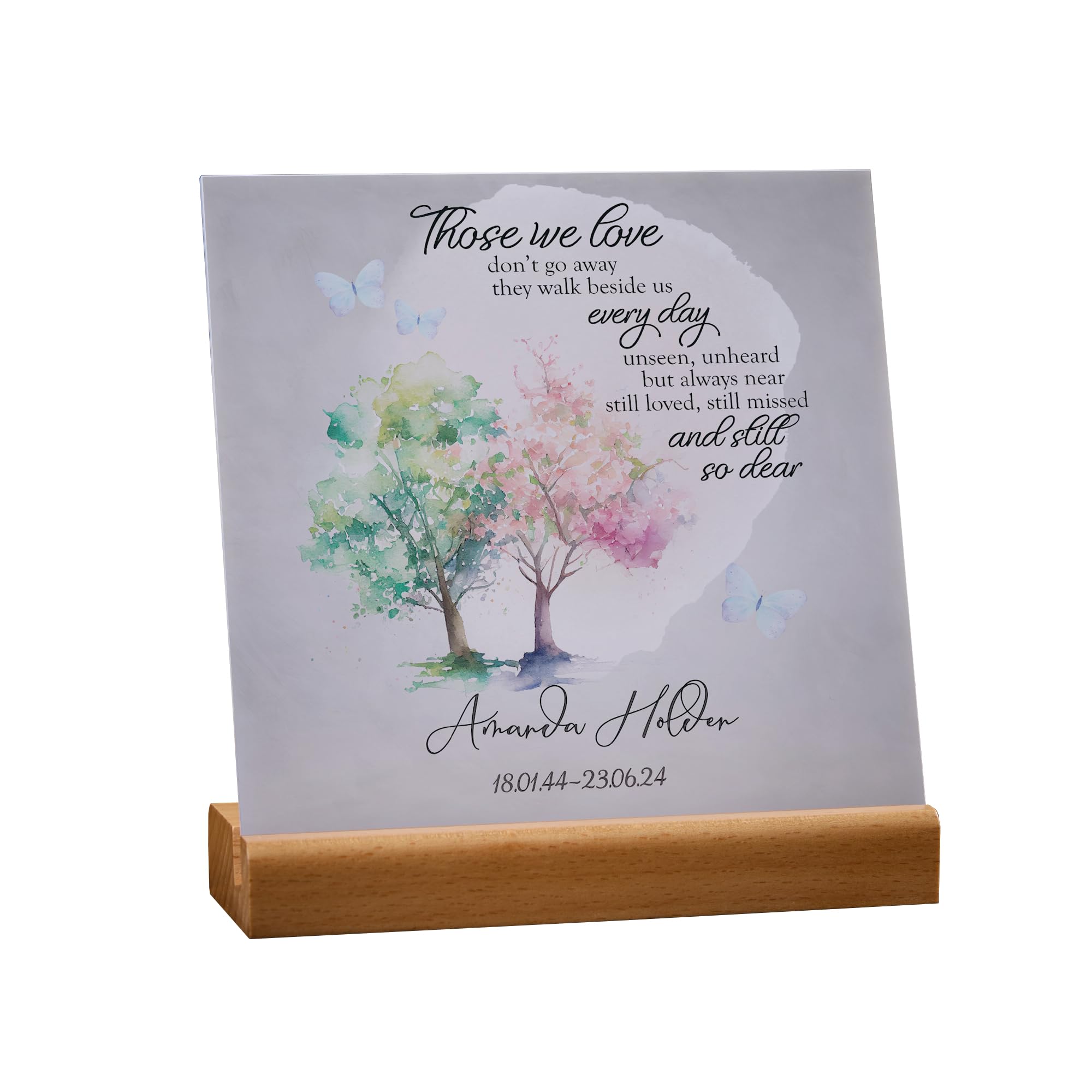 ukgiftstoreonline Personalised Sympathy Memorial Plaque, 15cm x 15cm, with Wooden Base (Those We Love With Tree)