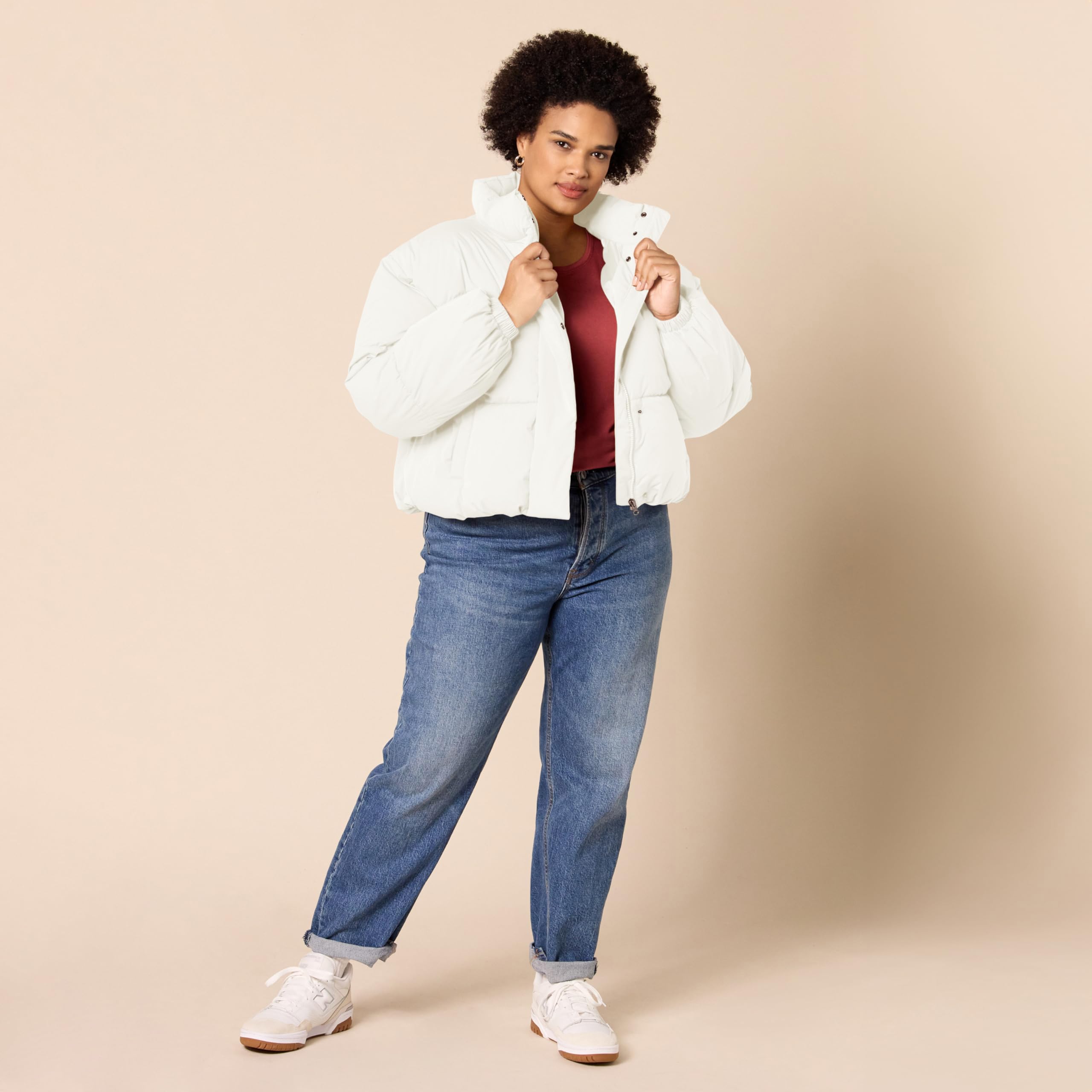 Amazon Essentials Femme Doudoune Courte à Fermeture Éclair Intégrale (Polaire Matelassée Mate ou Sherpa)